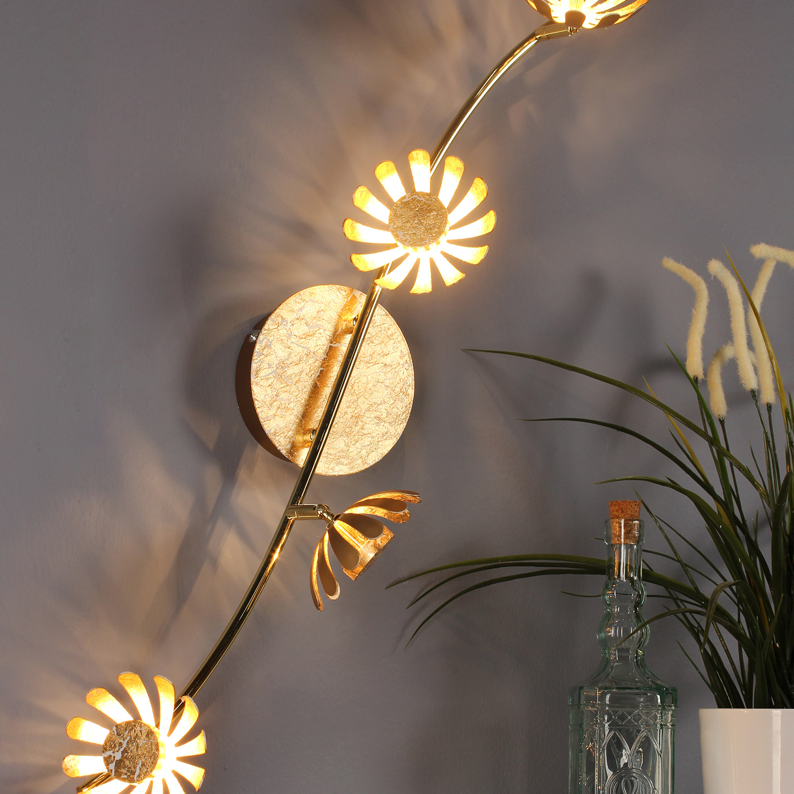 Nástenné LED svietidlo Bloom, 4-plameňové zlaté