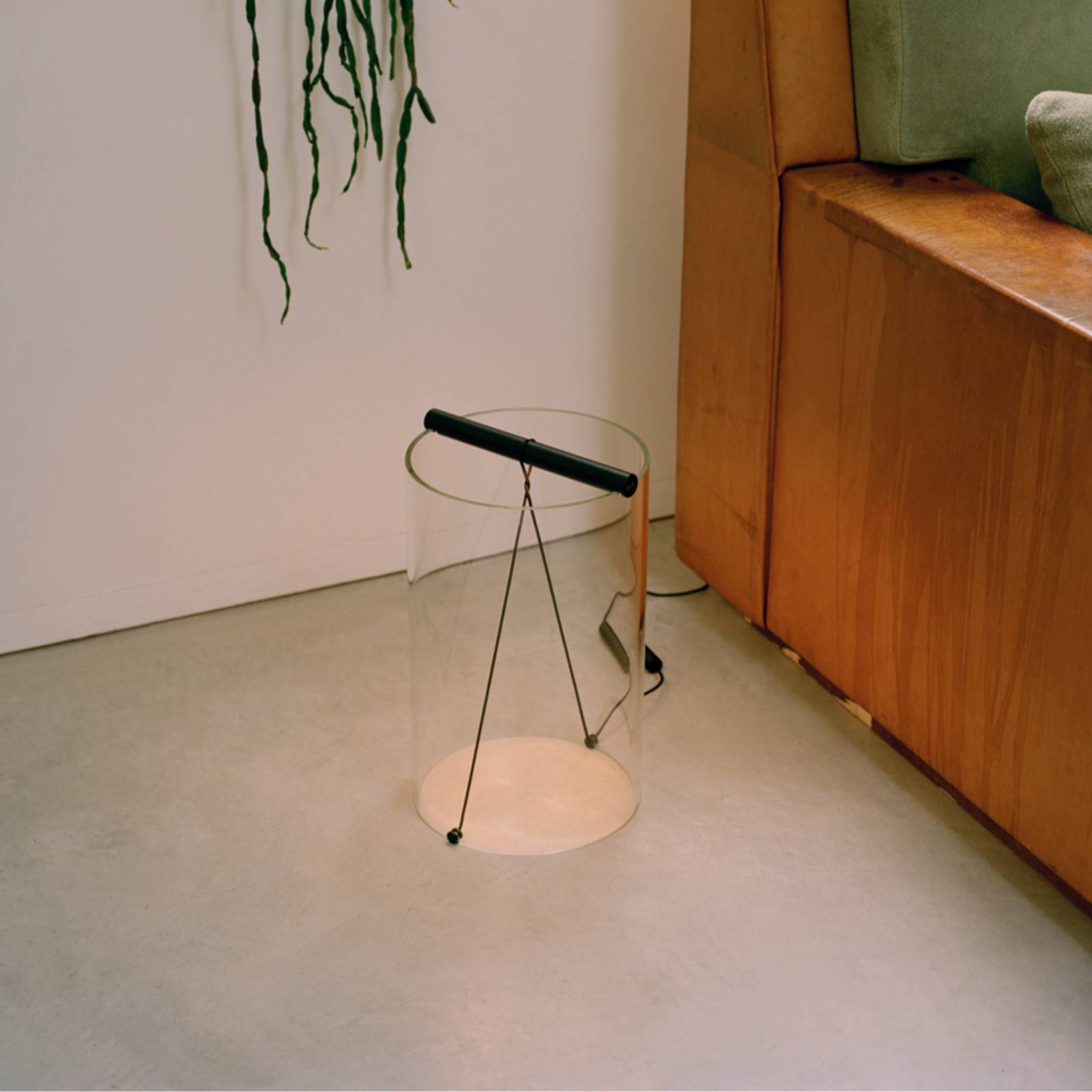 FLOS To-Tie T2 lampa stołowa LED, czarna