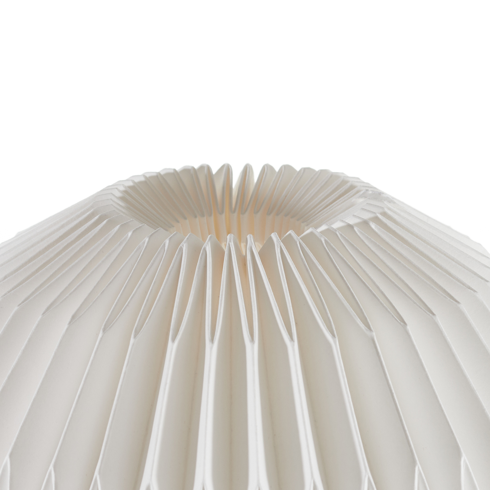 LE KLINT Tischleuchte 375, Ø 18 cm, Papierschirm
