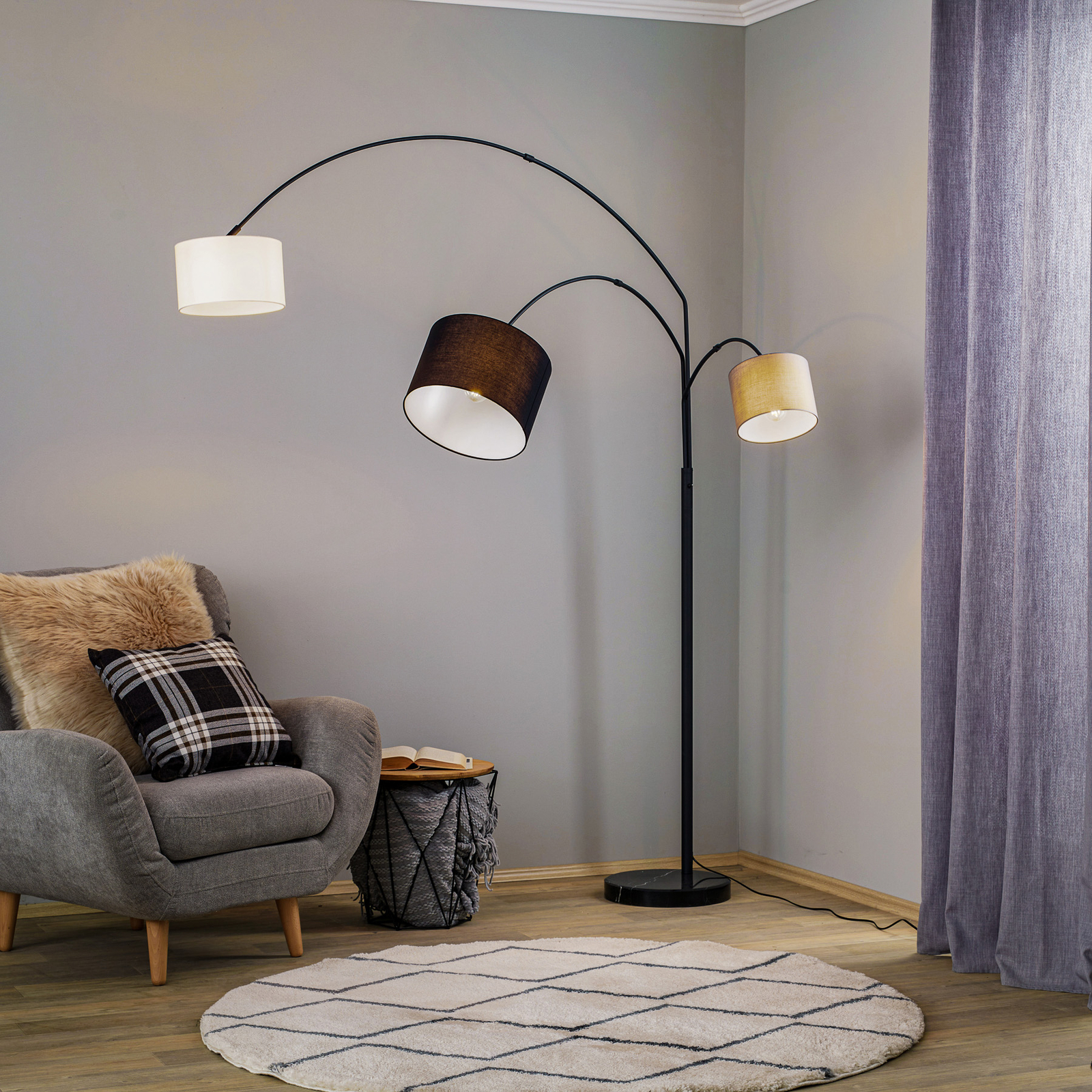 Lindby Blina floor lamp