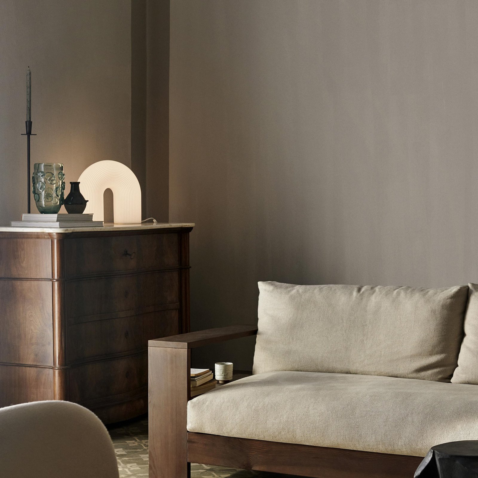 Vuelta Lampa Podłogowa White - Ferm Living
