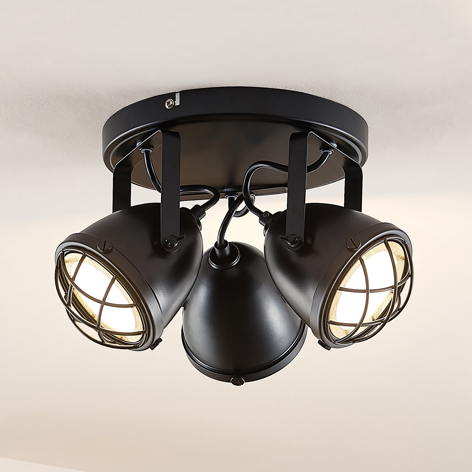 Lindby Biona LED-Deckenspot mit Goldring, 3-fl.