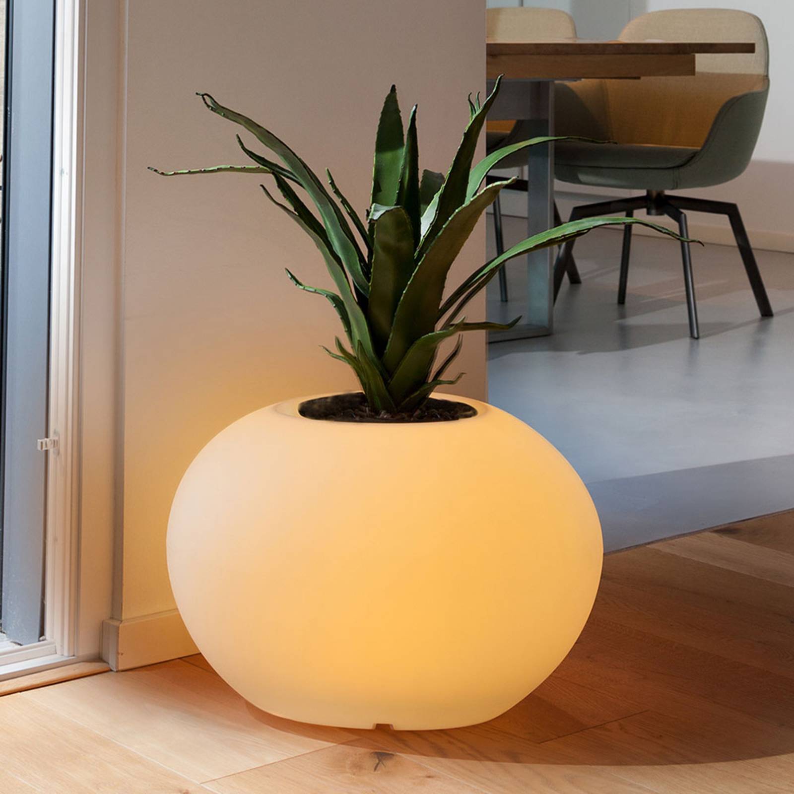 degardo - lampa dekoracyjna storus vii led rgbw donica bia?a, polietylen, 7w, d?. 52.2 cm, szer. 48.2 cm, wys. 34 cm