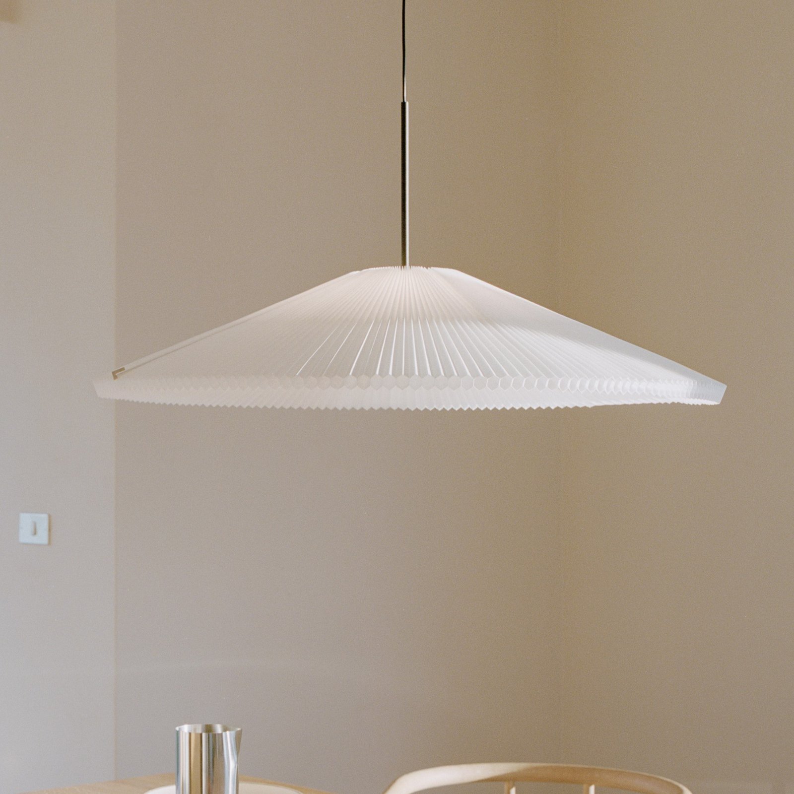 New Works LED pendant light Nebra, Ø 90 cm, white, customisable