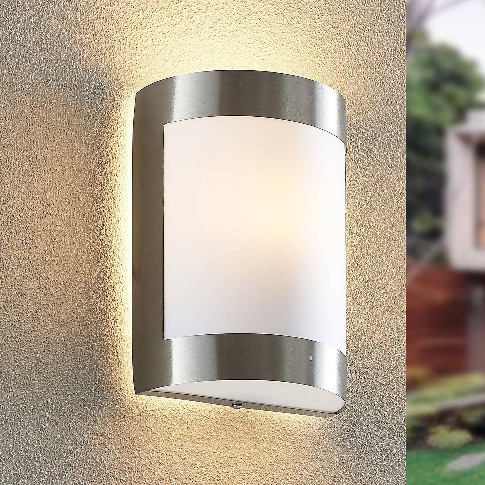 ELC Kiaan outdoor wall light without stripes