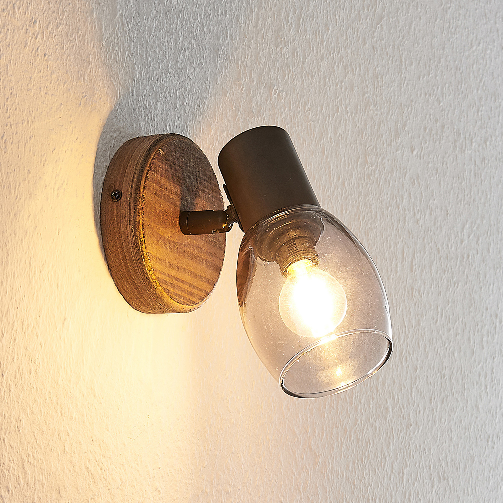 Lindby Ineska reflektor, dřevo, jeden zdroj