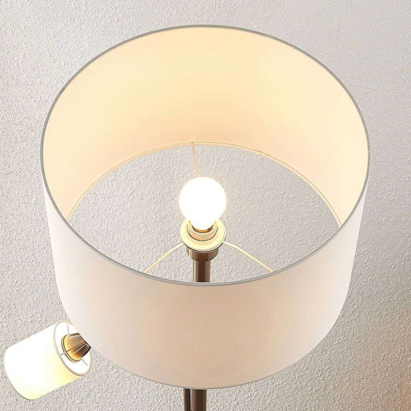 Jaileen Gulvlampe White/Nickel - Lindby