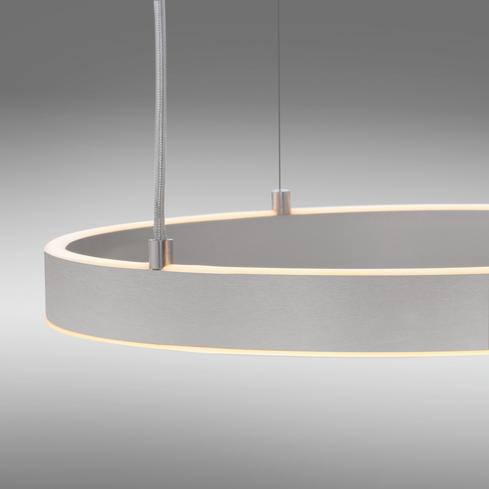 Żyrandol LED Lilluti, srebrna, żelazo, aluminium, 3 pierścienie Żyrandol LED Lilluti, srebrna, żelazo, aluminium, 3 pierścienie