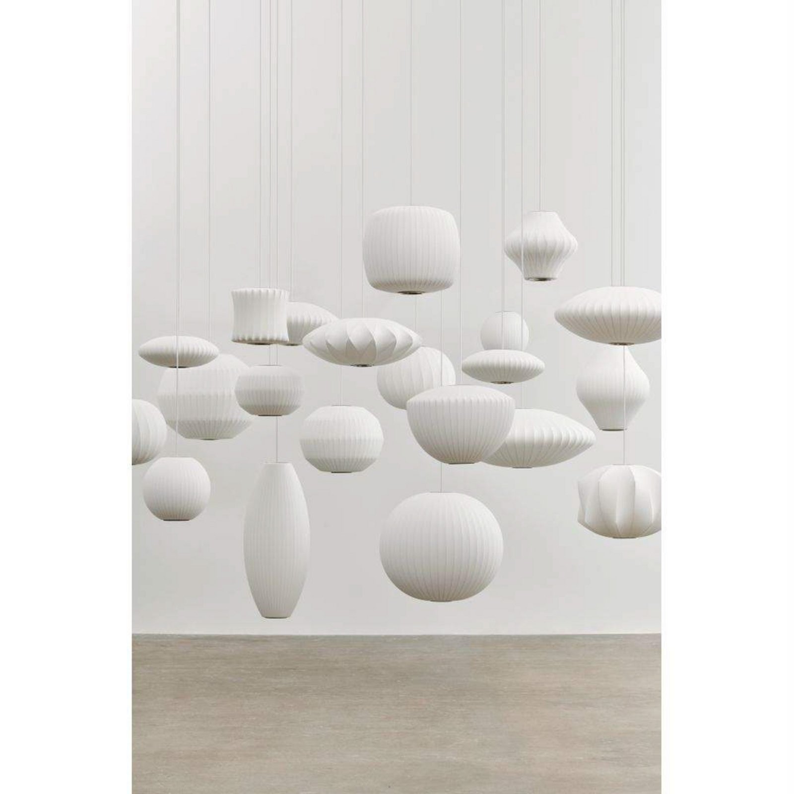 Nelson Angled Sphere Bubble Lustră Pendul L Off-White - Herman Miller