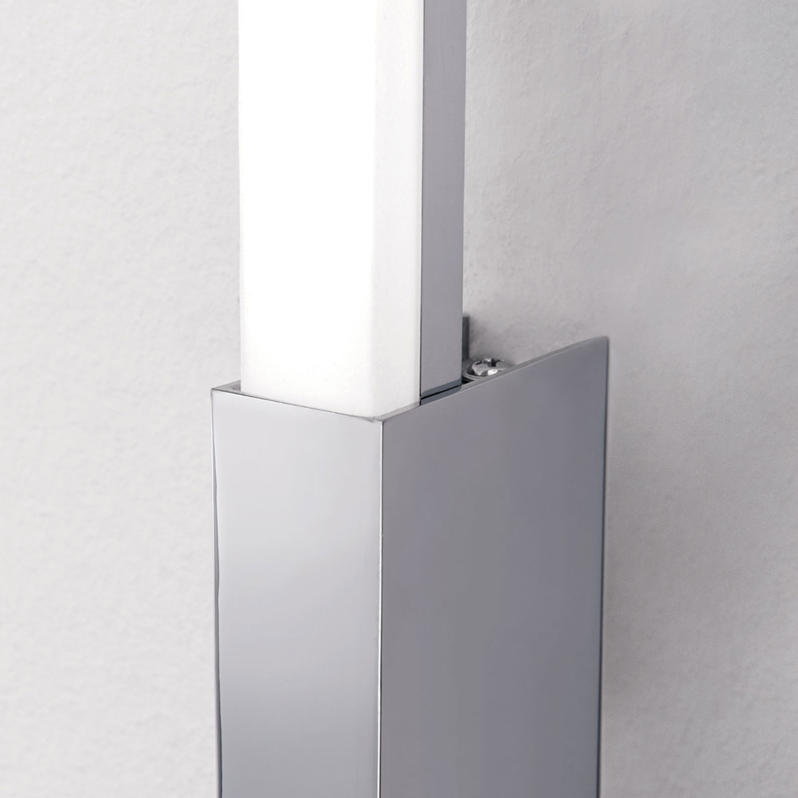 Narrow Argo bathroom wall light, LED IP44 60.5 cm