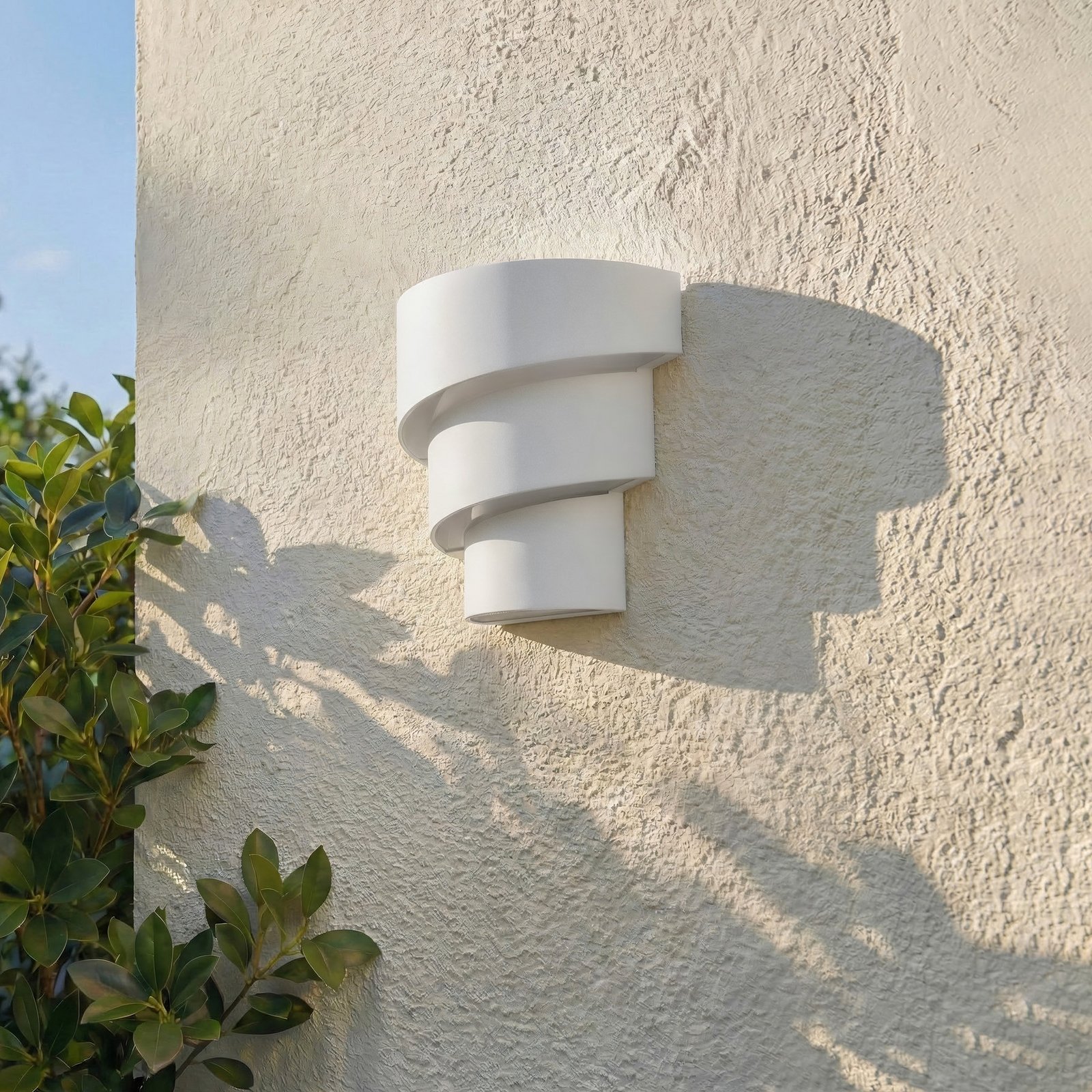 Valir Applique da esterni LED, IP54, bianca, 18 cm - Lindby