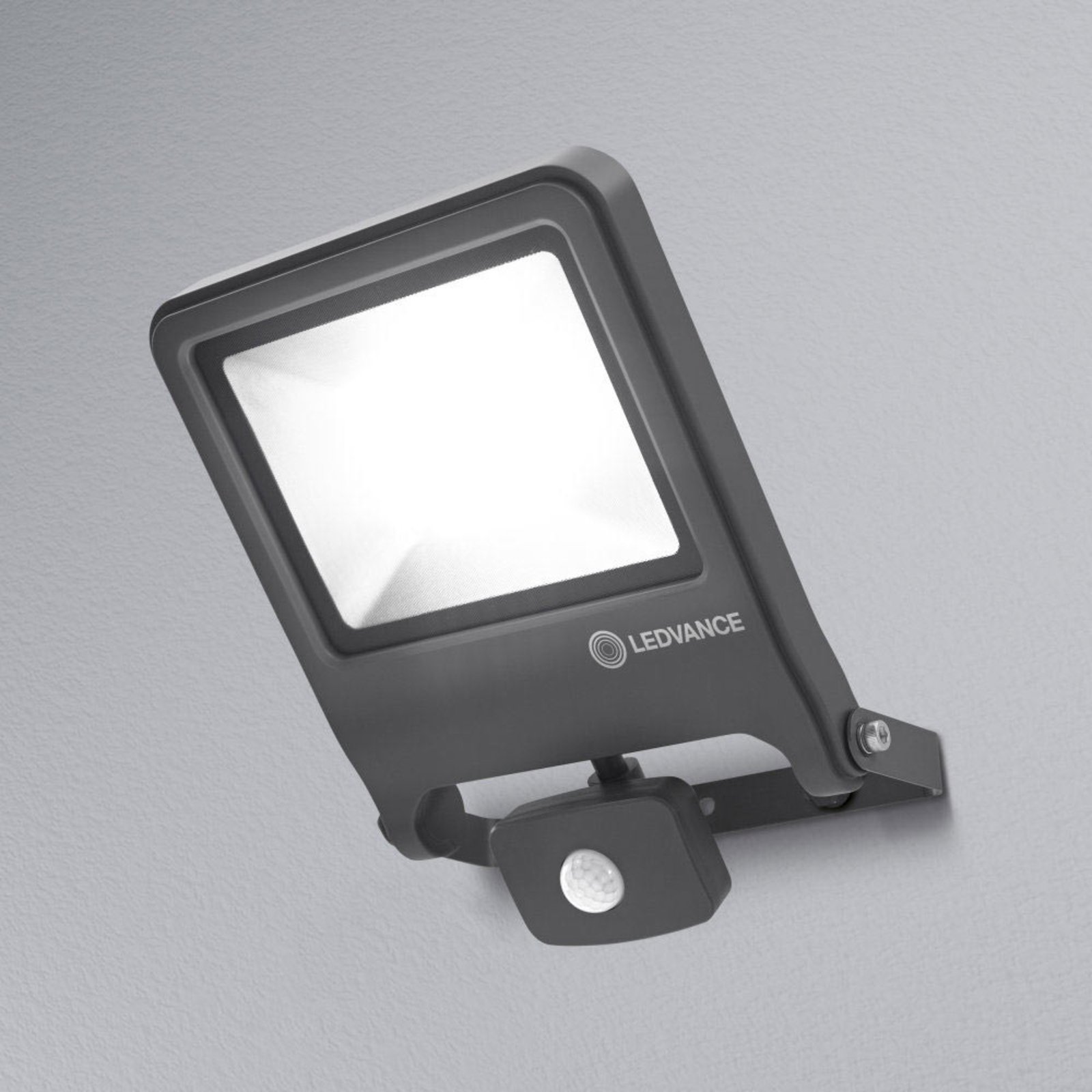 LEDVANCE Endura Floodlight sensor LED-spot 50W