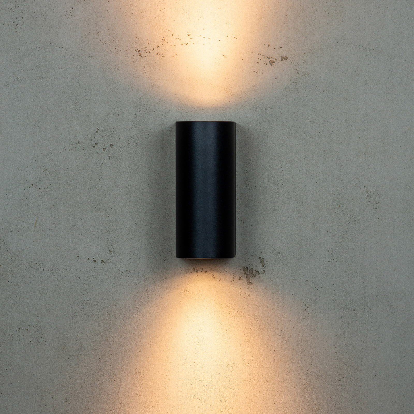 Læsø Candeeiro de Parede Exterior Up/Down Matt Black - DybergLarsen