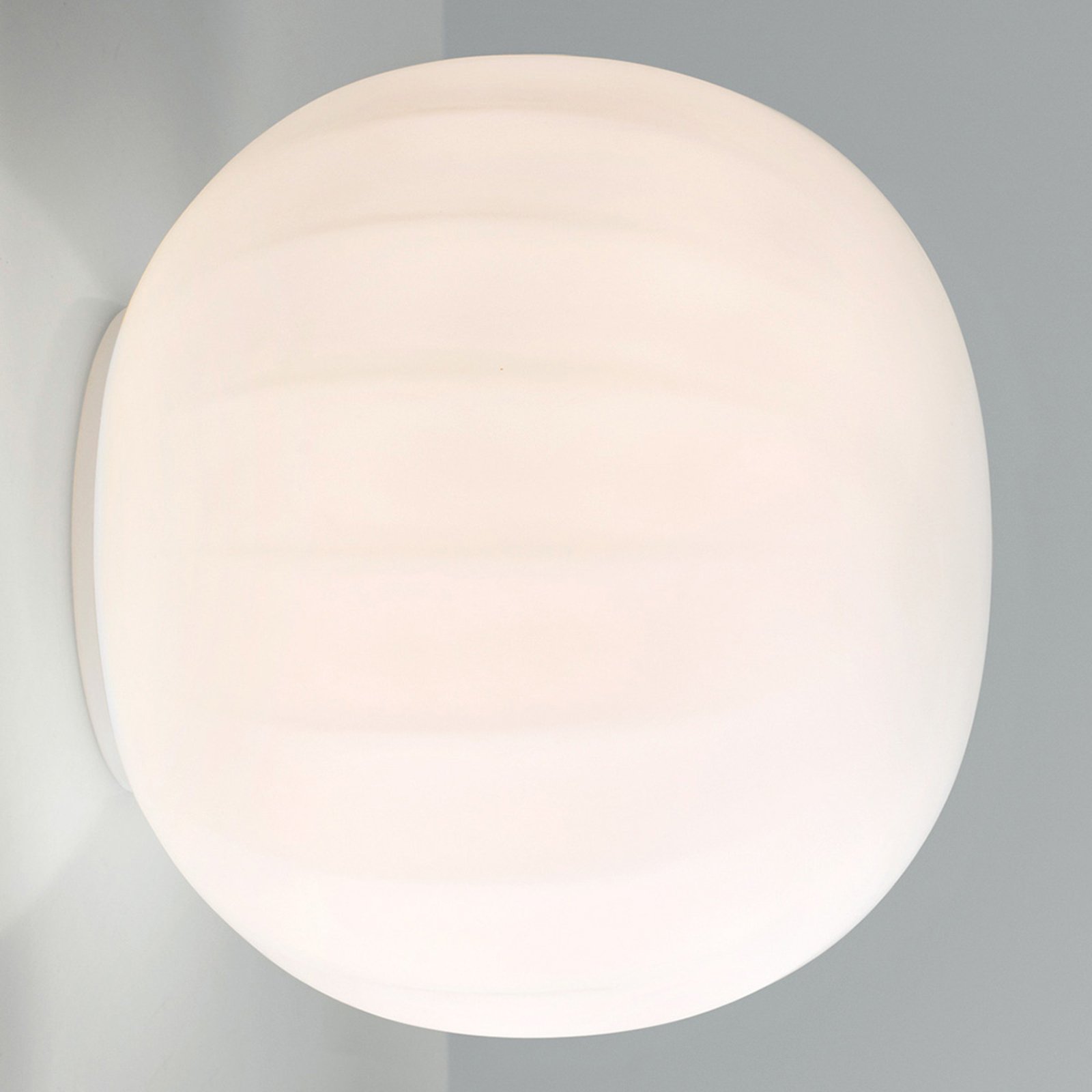 Luceplan Lita wall lamp 30 cm diameter