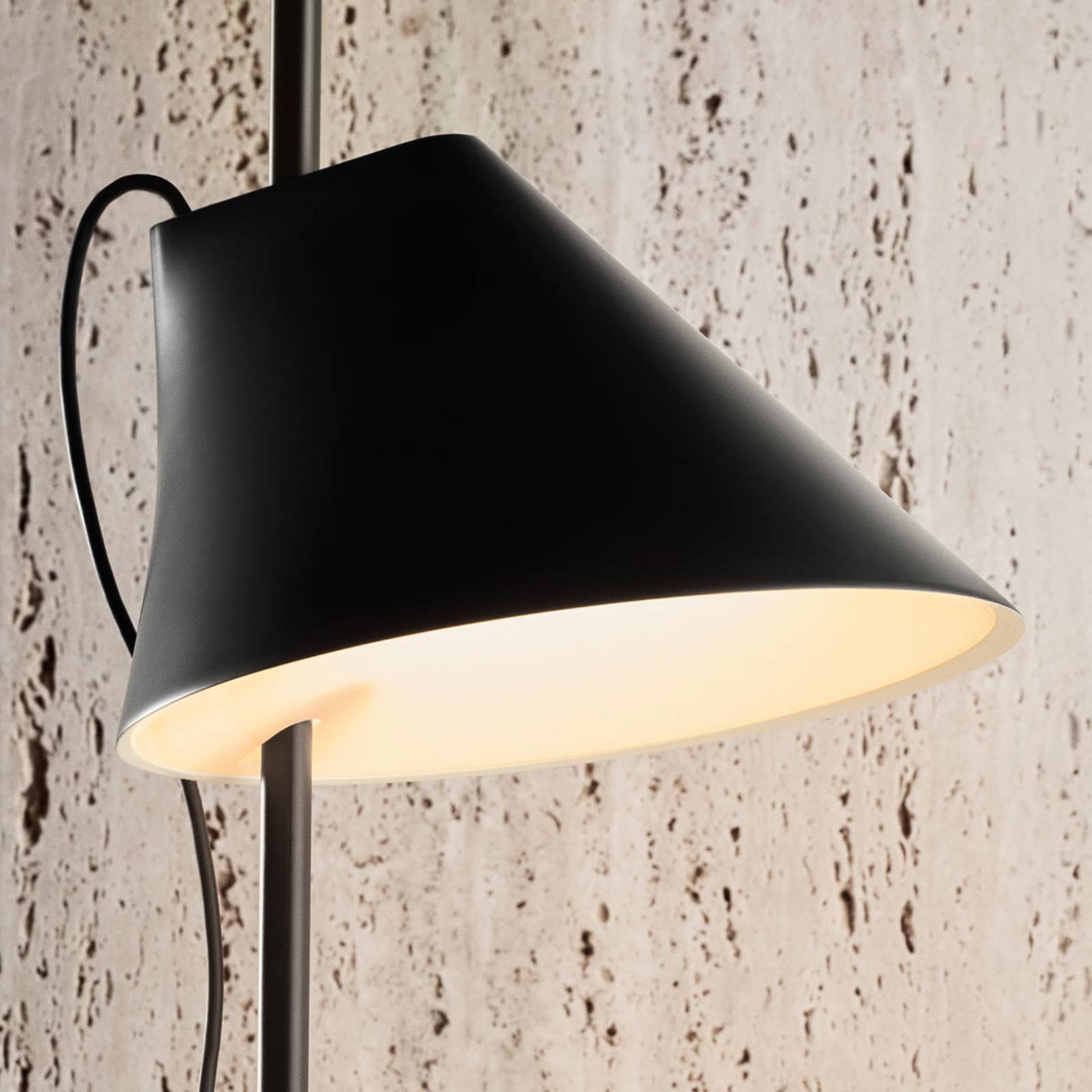 Louis Poulsen Yuh, lampa stołowa LED, czarna