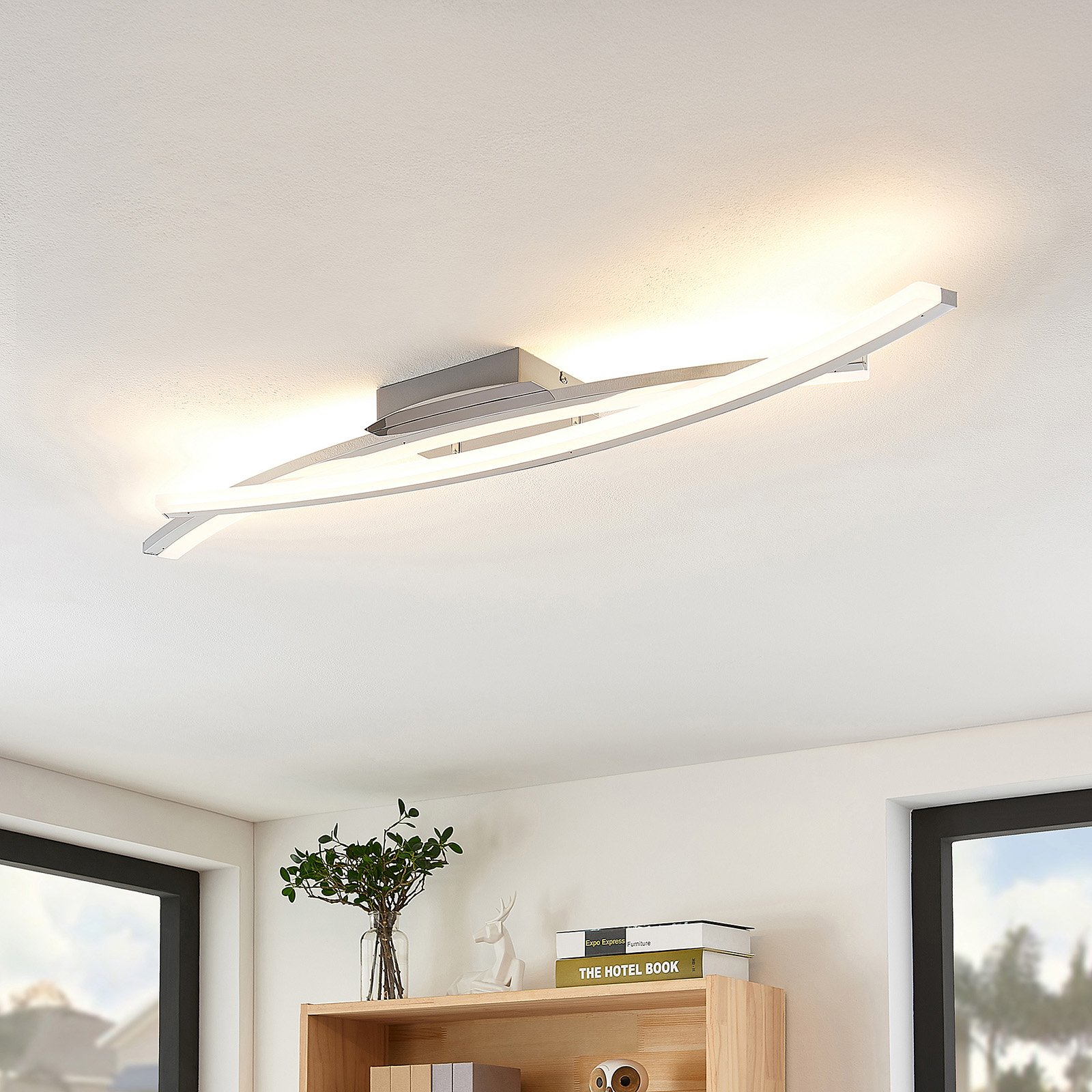 Lindby Elarit LED ceiling light, chrome-plated