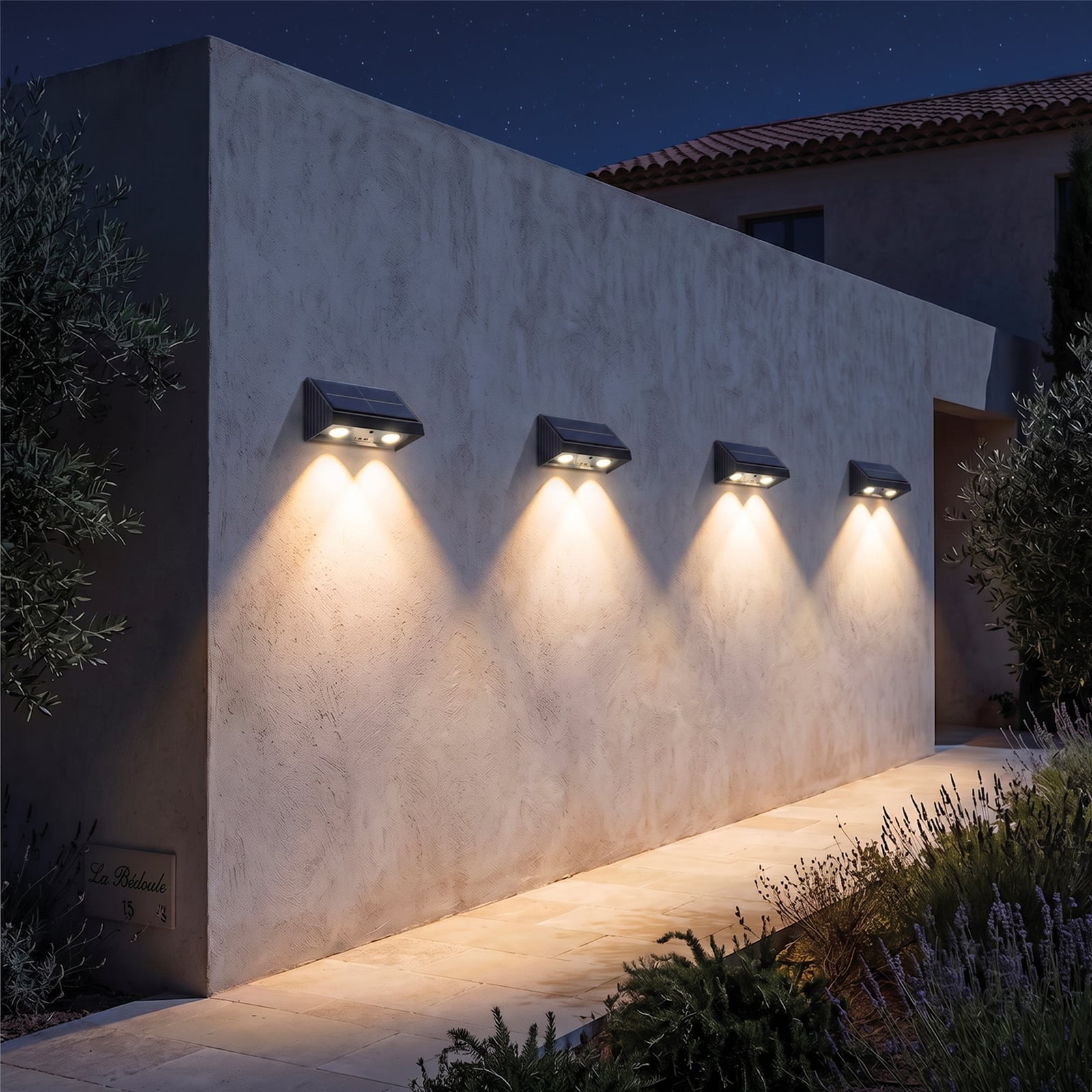 Kyla LED solar wall lamp, black, width 11 cm, set of 4