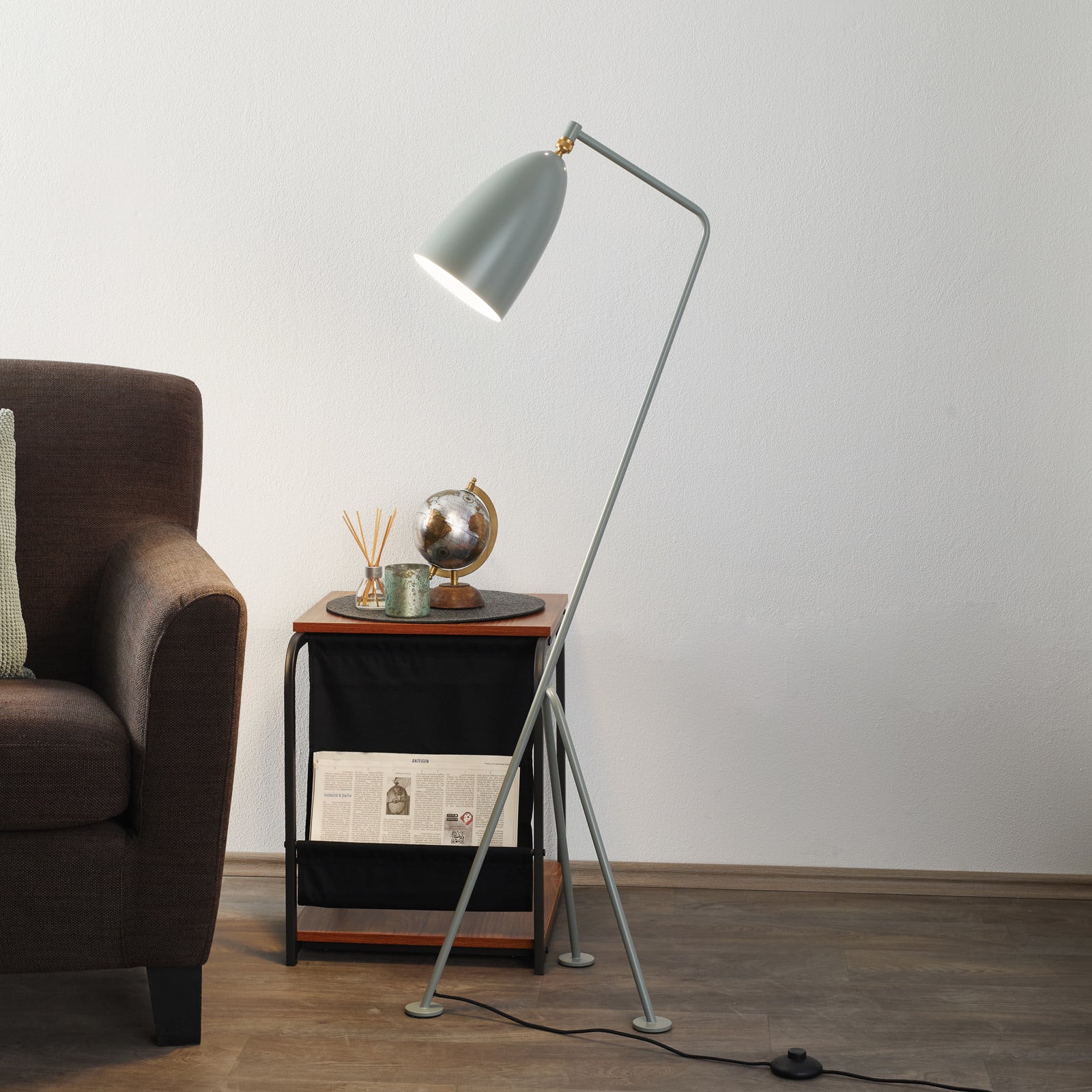Gräshoppa gulvlampe blå grå GUBI - Stue - Design - Metal - Med skærm