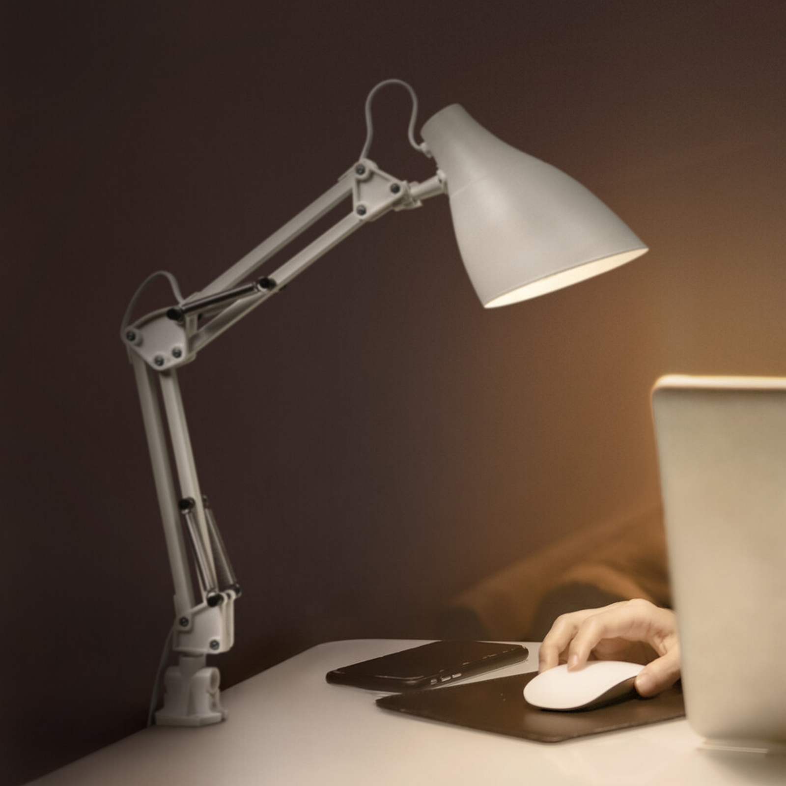 Lampa cu clemă OSRAM Office Line Desk Pear Clip, albă, E27