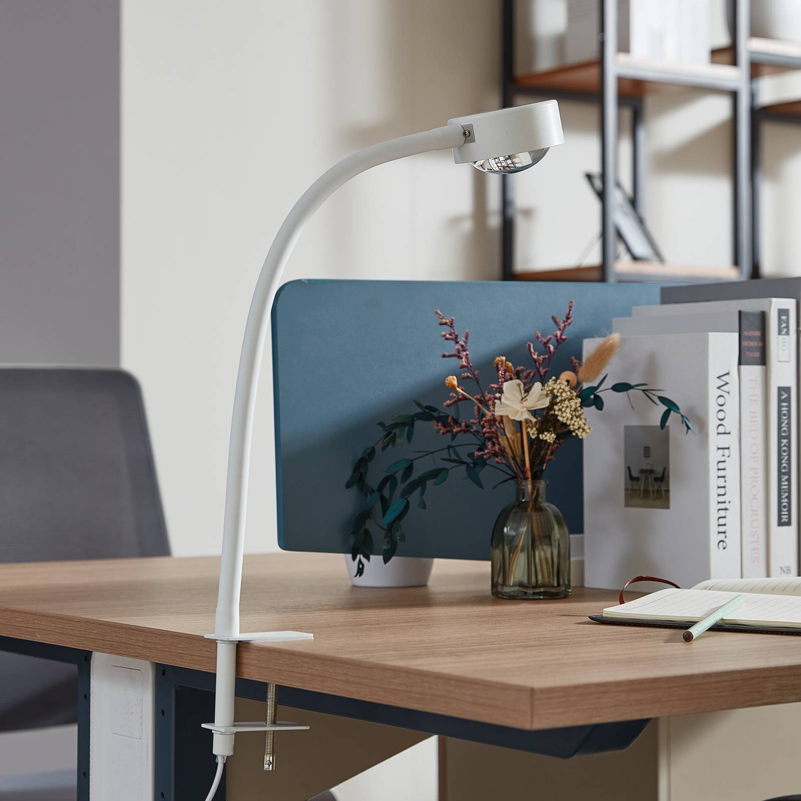 Lindby Schraubklemmleuchte Jyla, weiß matt, GX53, Flexarm günstig online kaufen