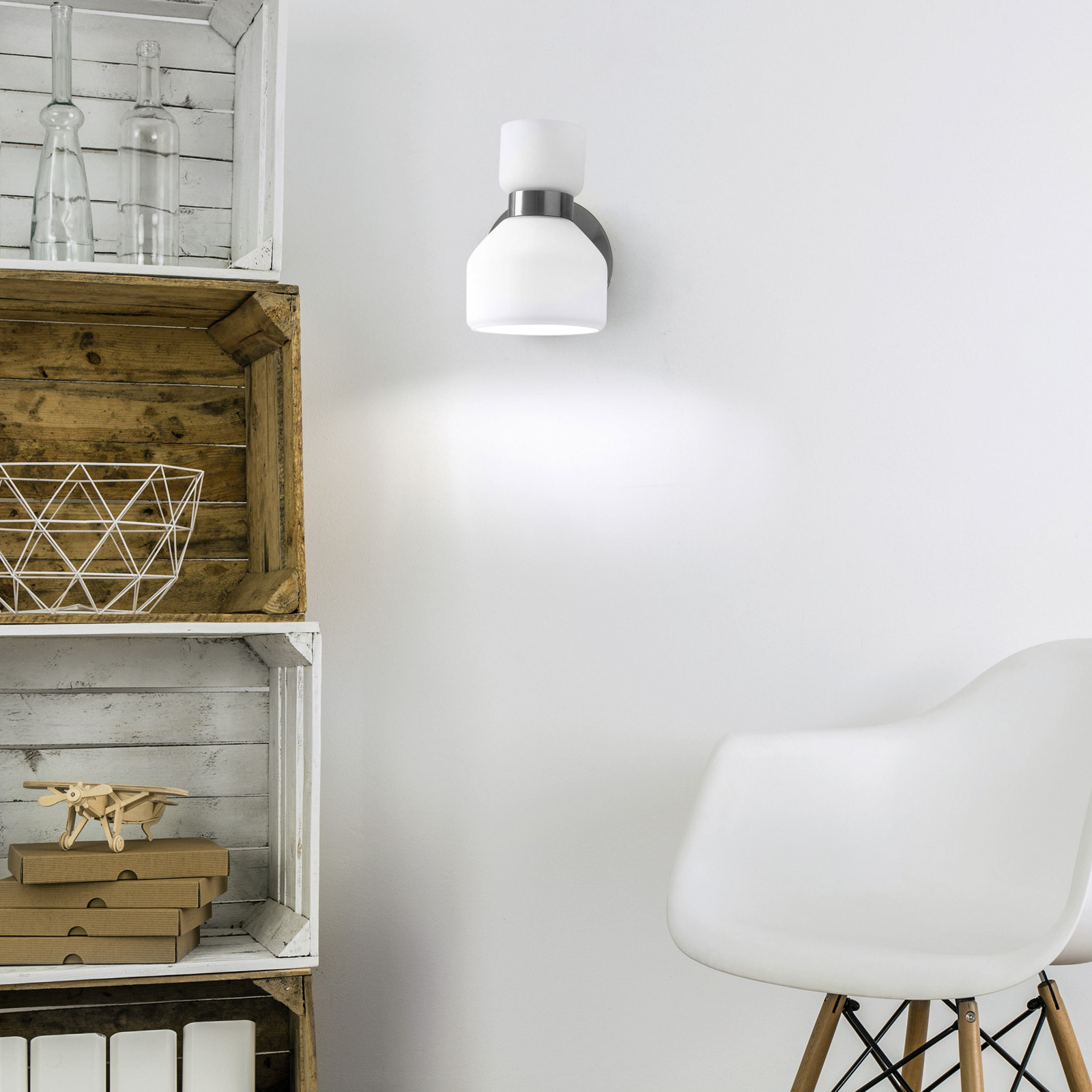 Fifty wall light, steel-coloured, opal white glass, adjustable