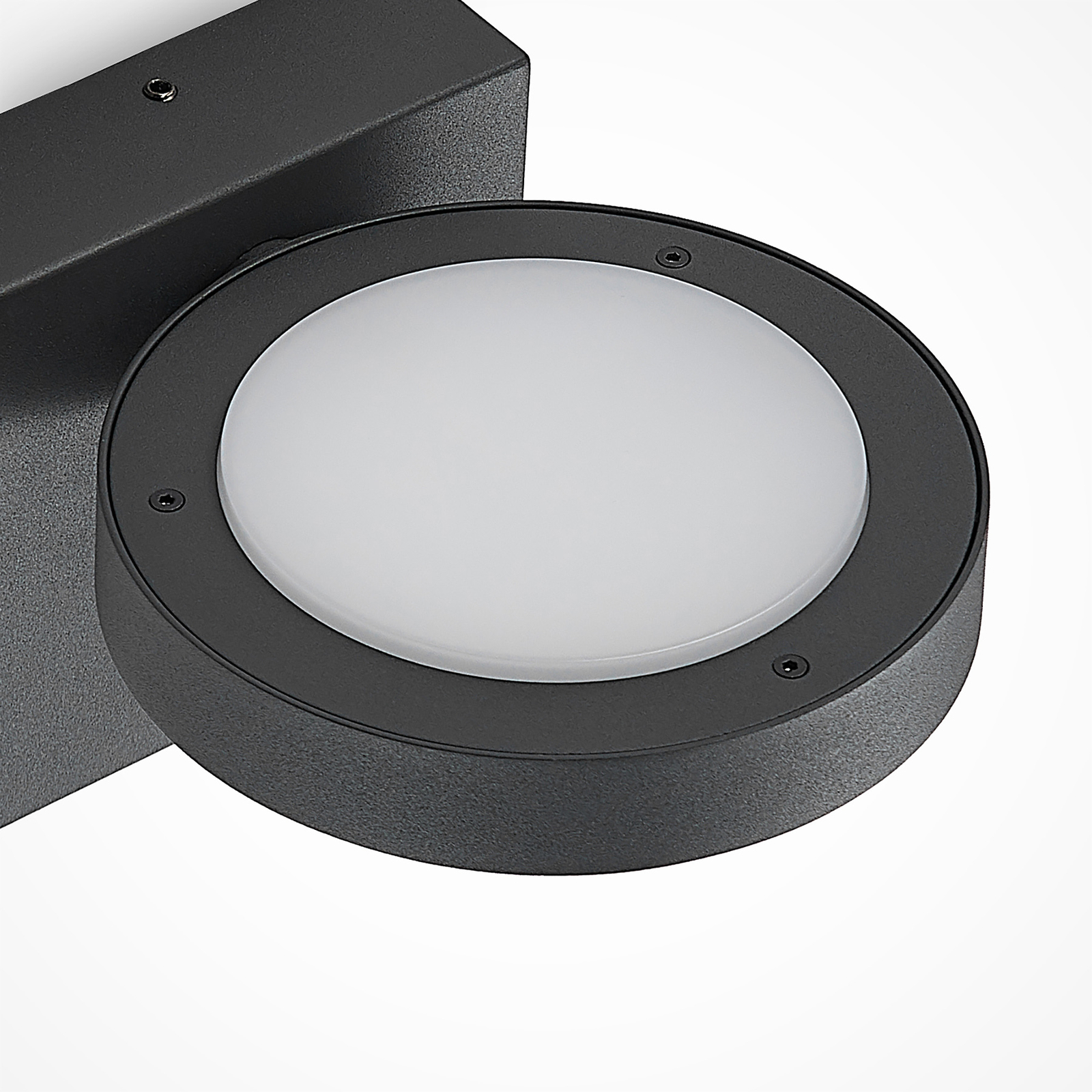 Belna LED OutdoorWall Lamp w/Sensor Graphite - Lucande