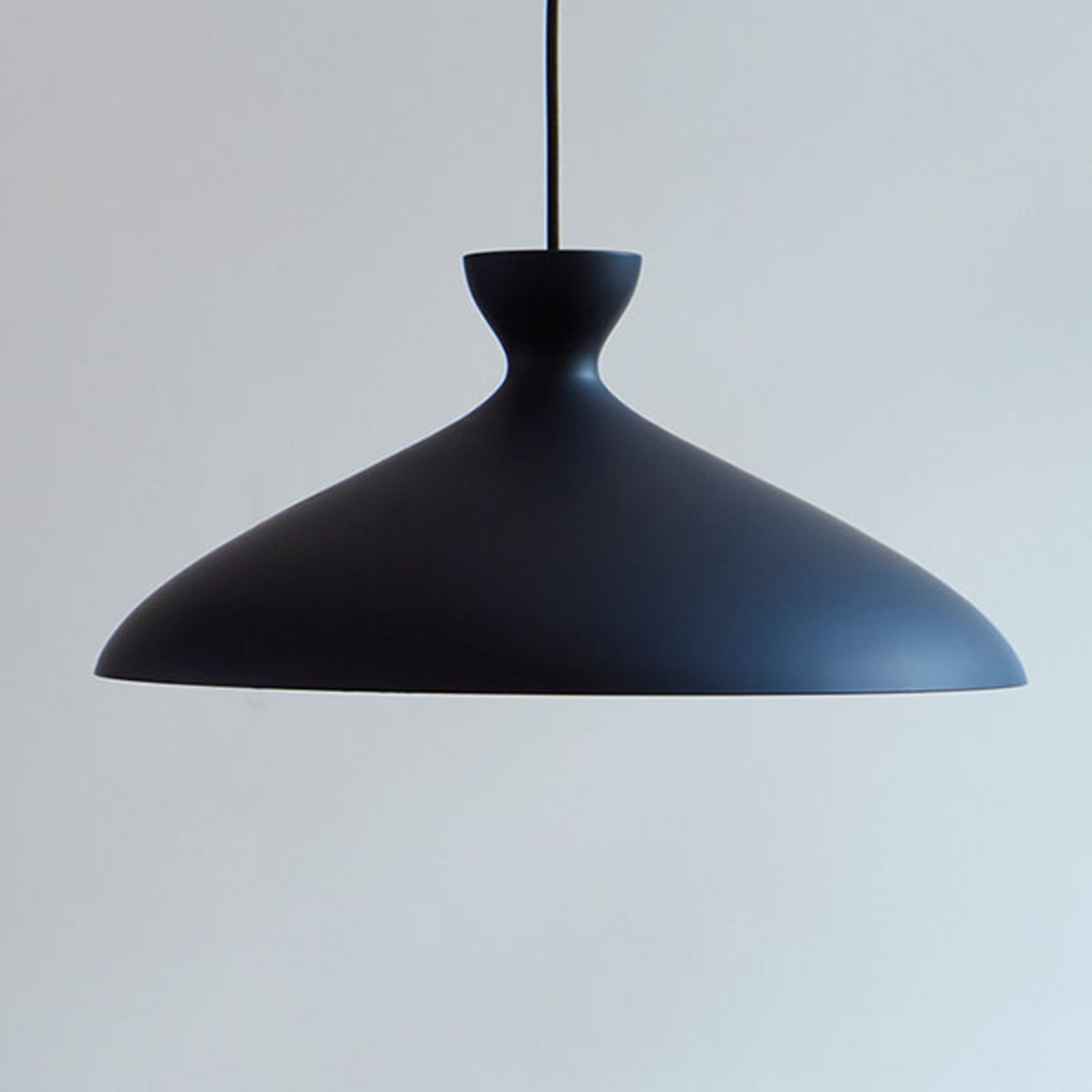 Nyta Pretty wide hanglamp 3m, mat zwart