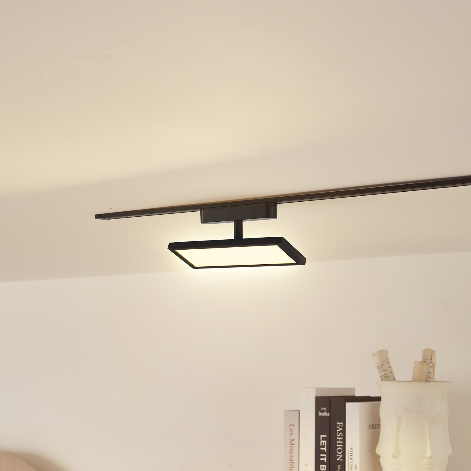 Lindby Panneau LED 48V Lumaro, noir, aluminium, longueur 20 cm