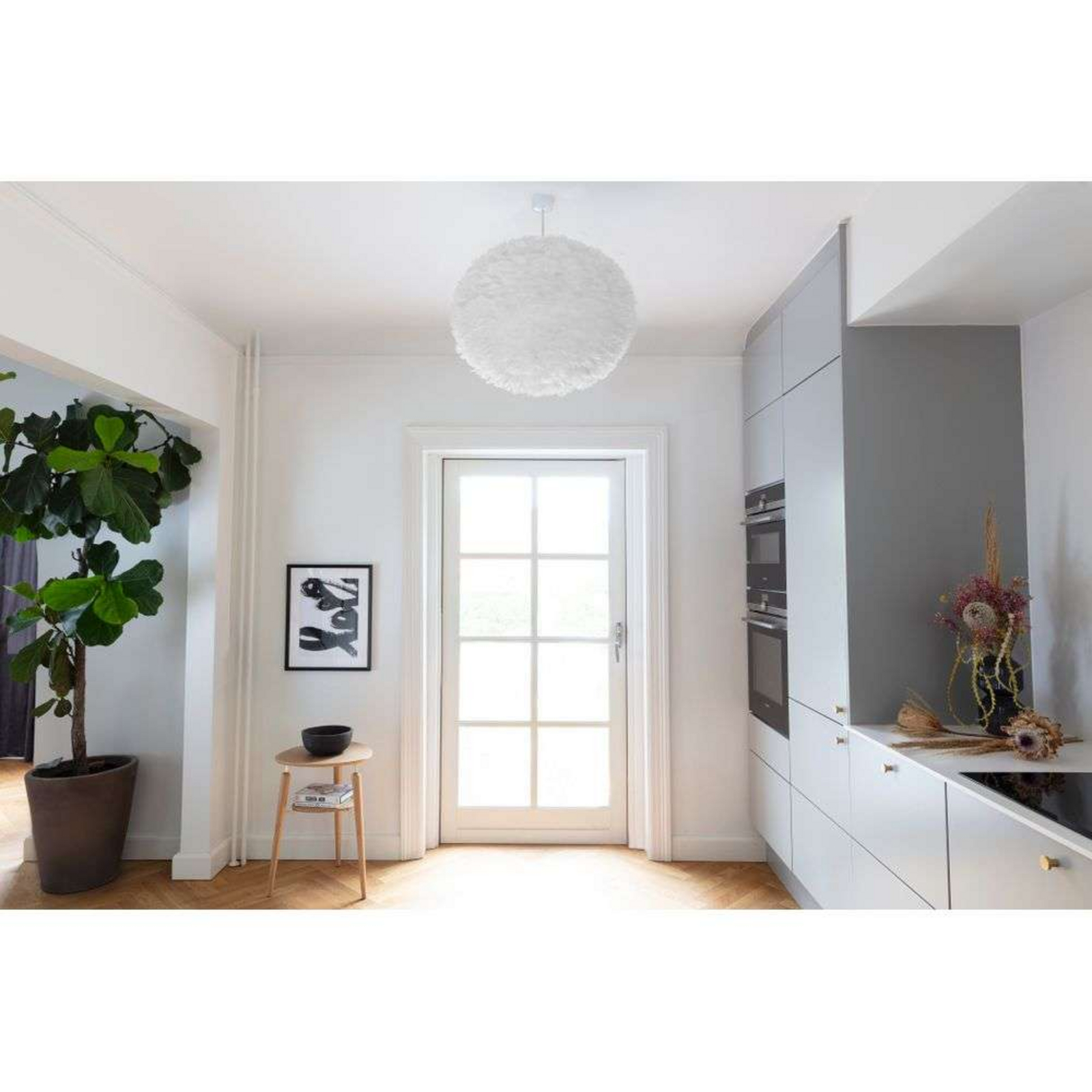 Eos Pendant Medium White/White - UMAGE