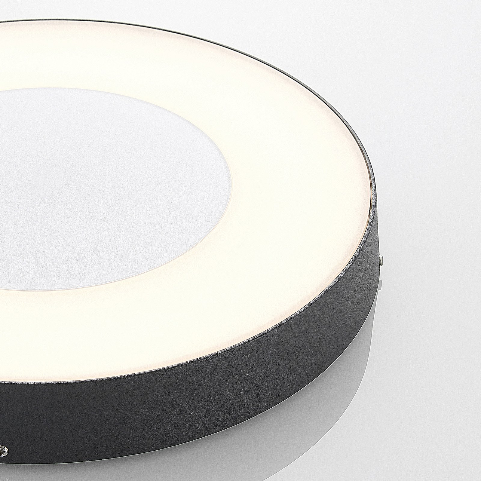 Sora LED Round Utomhus Plafond w/Sensor Dark Grey - Lucande