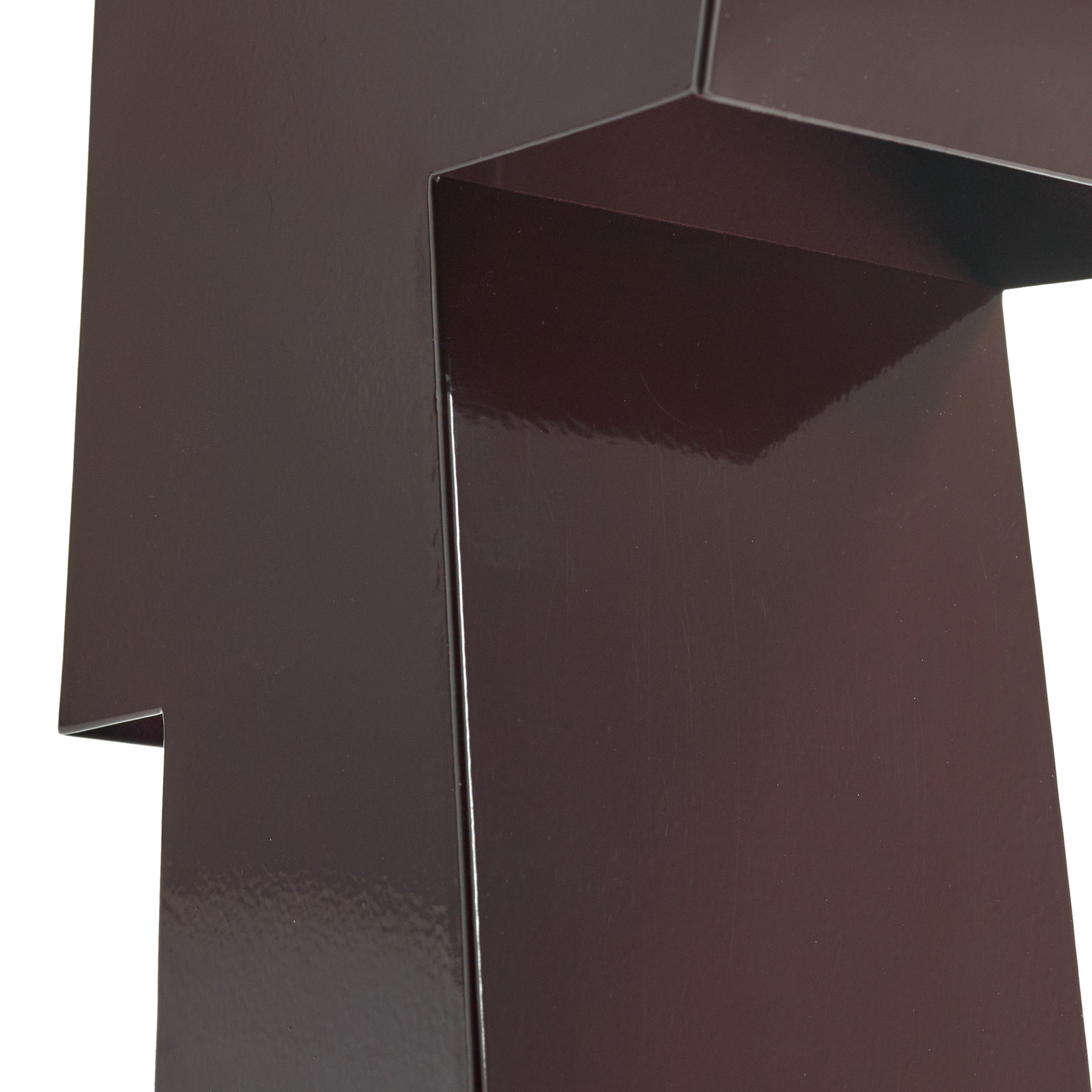 AUBERGINE NIZOU bordlampe, rød, stål, højde 27 cm, E27 – Serax AUBERGINE NIZOU bordlampe, rød, stål, højde 27 cm, E27 – Serax