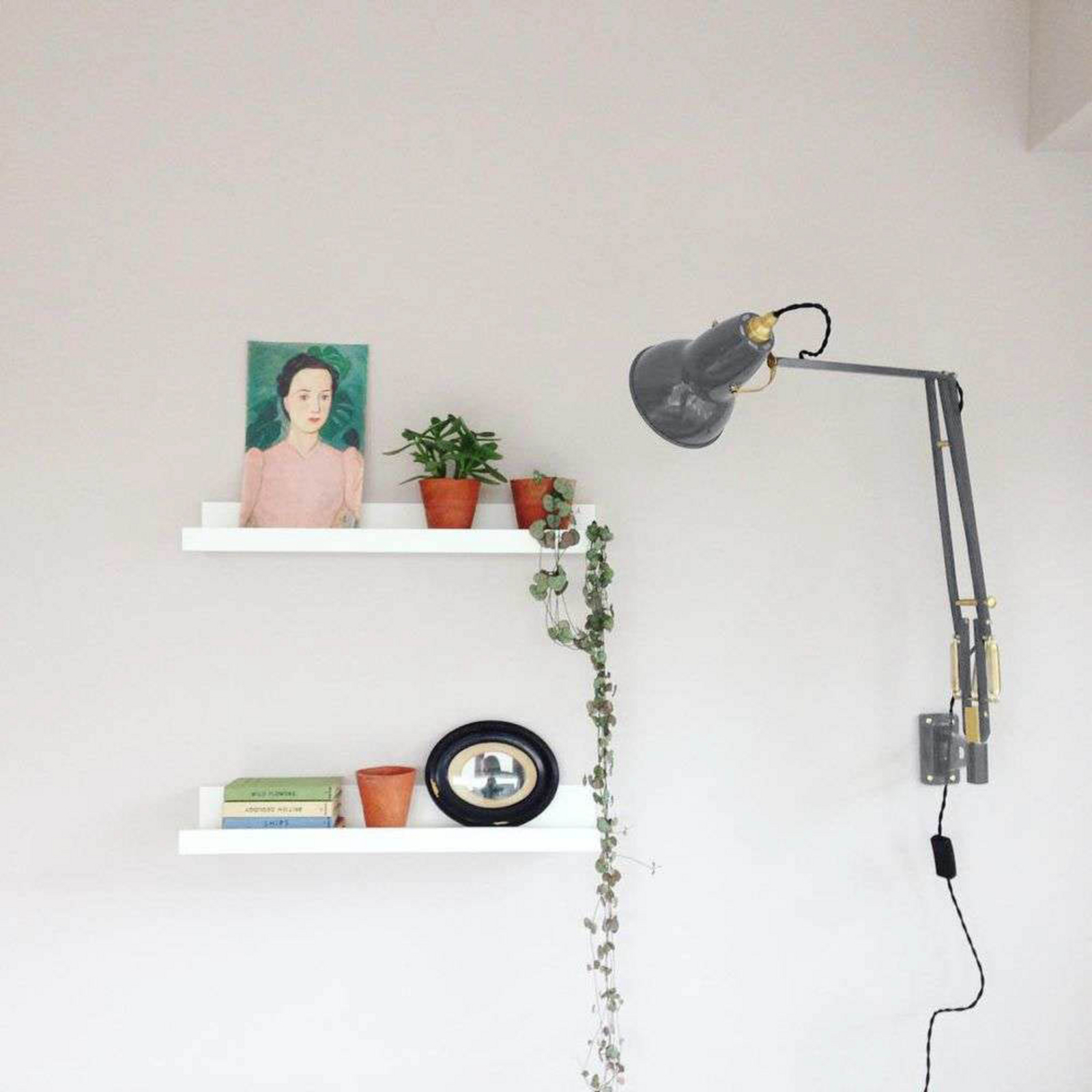 Original 1227 Wandleuchte mit Beschlag Linen White - Anglepoise
