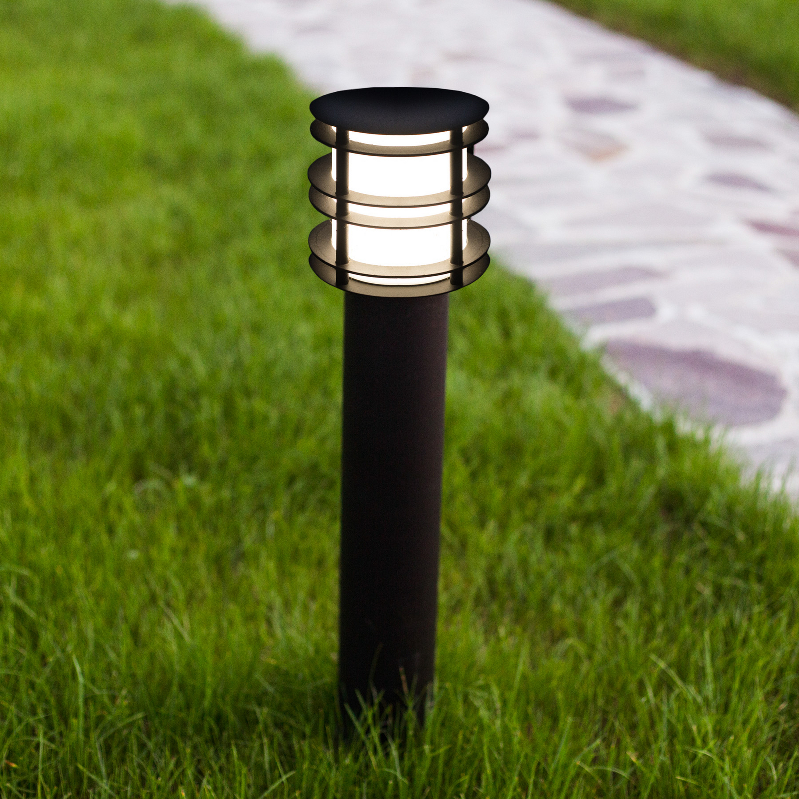 Lampă LED stâlpișor Stockholm, 85 cm, negru, cu fixare în pământ - Norlys