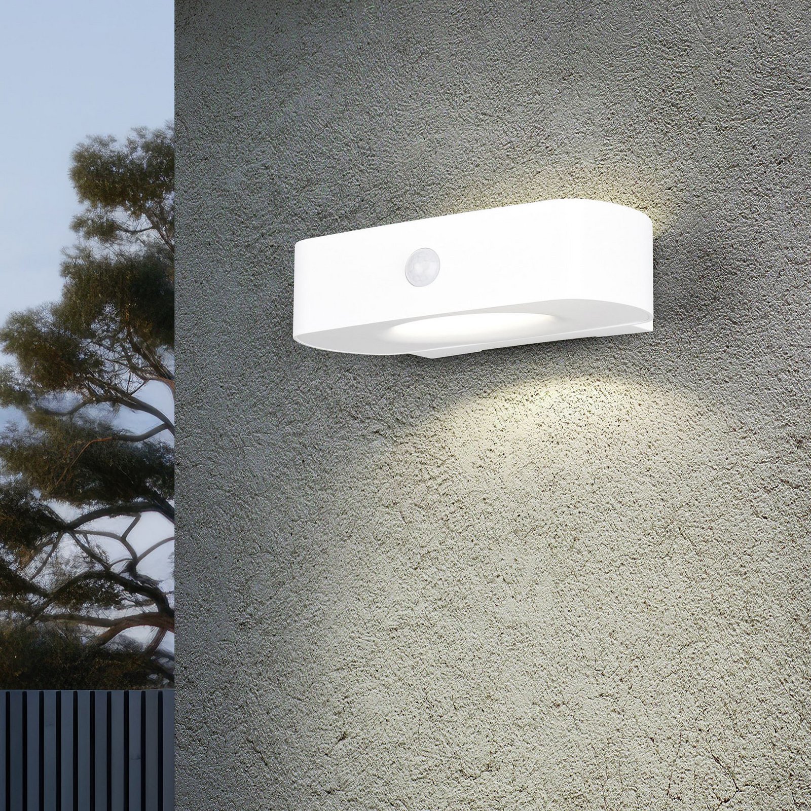 Bilbao solar wall light, white, height 6 cm, sensor, up/down