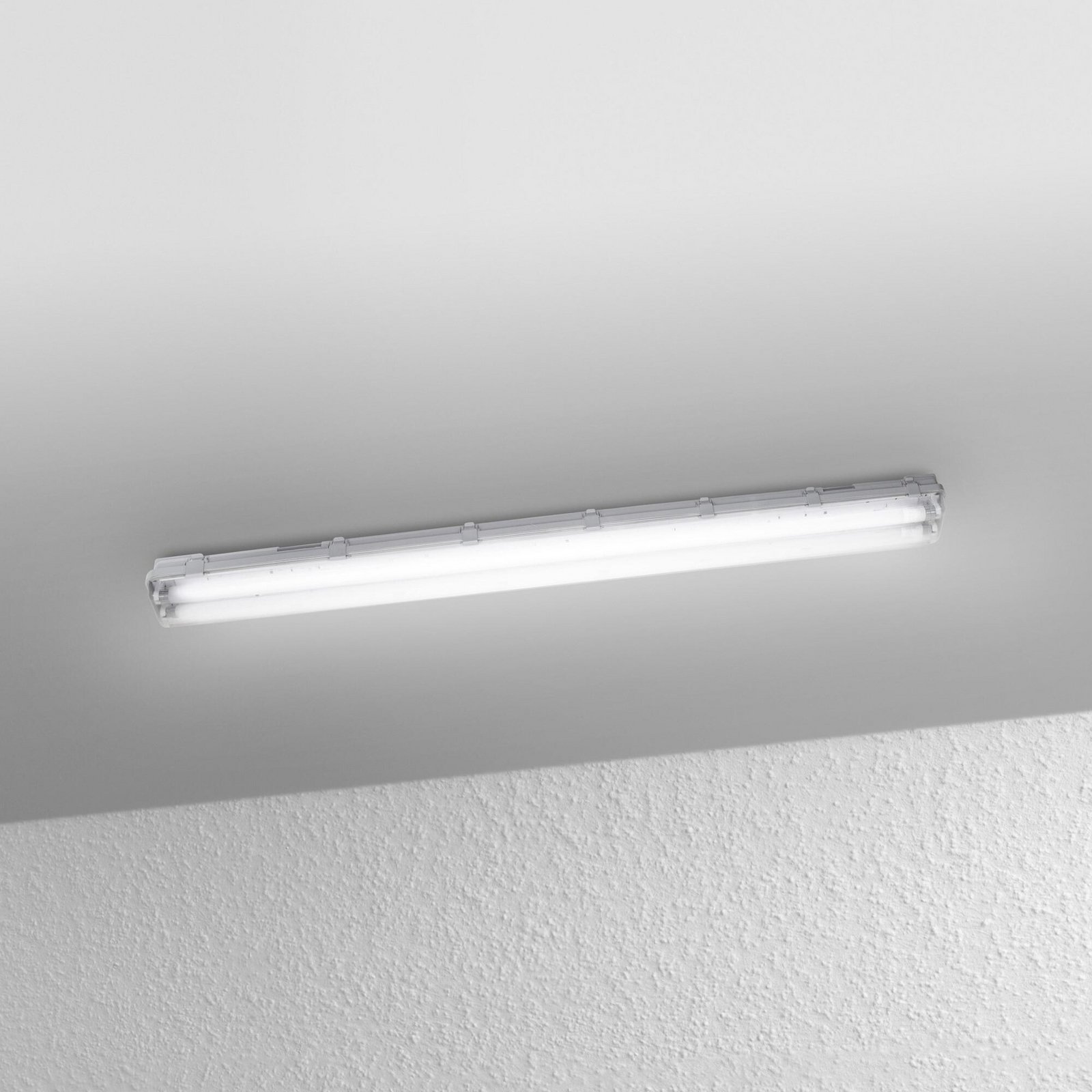 OSRAM Feuchtraumlampe SUBMARINE 126 cm 2 x 15 W G13-LED IP65