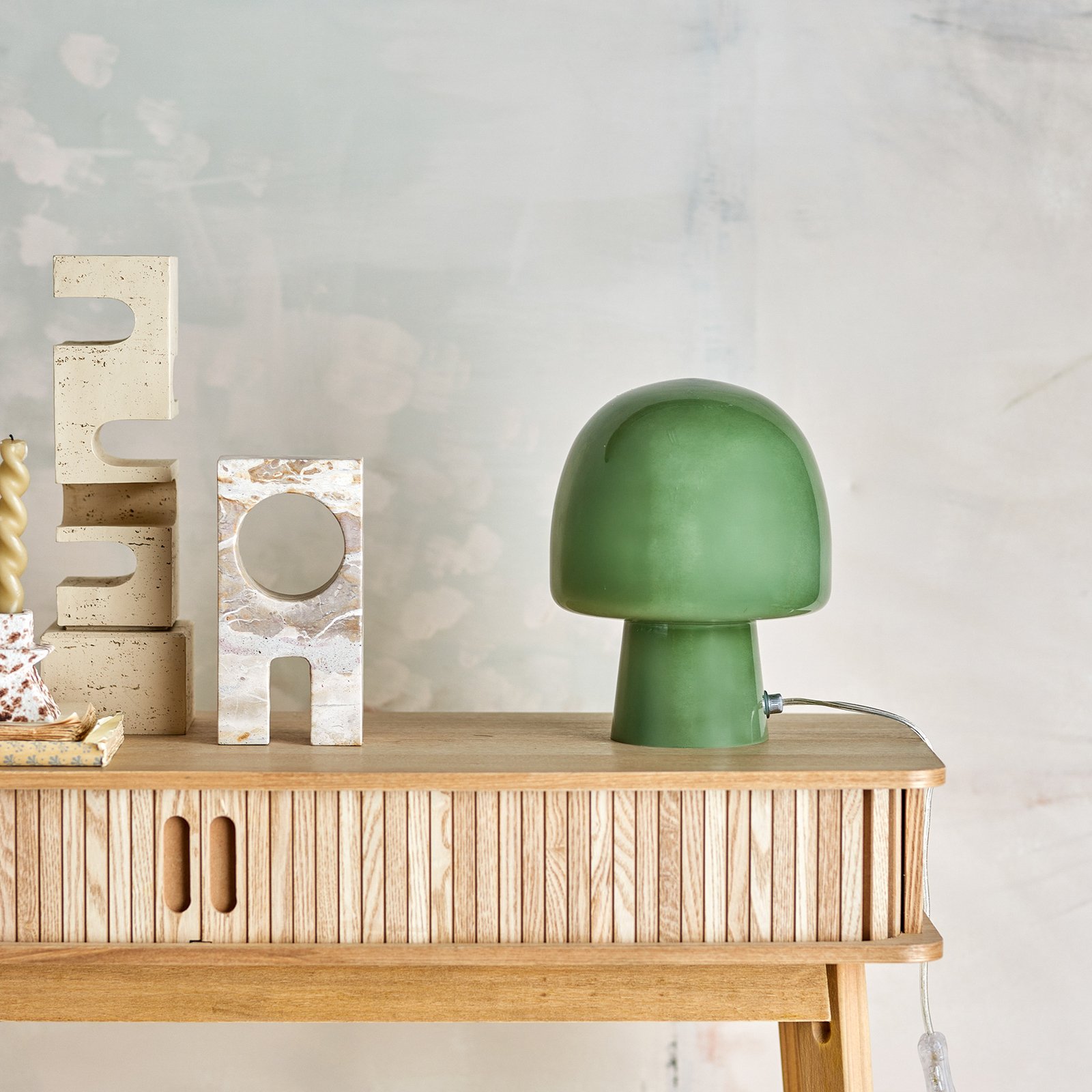 Paddy bordslampa, grön, glas, höjd 26,5 cm - BLOOMINGVILLE Paddy bordslampa, grön, glas, höjd 26,5 cm - BLOOMINGVILLE