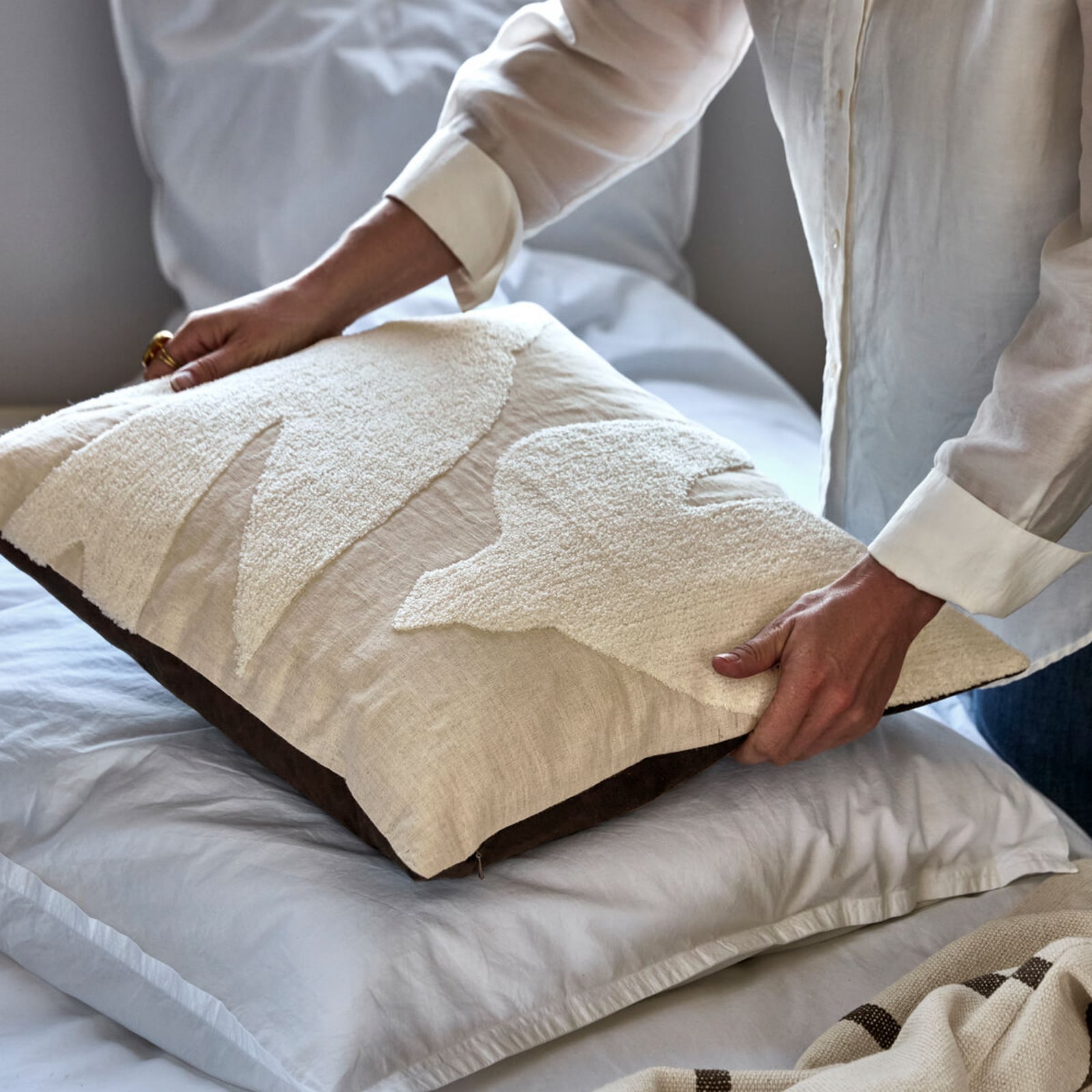 Fodera per cuscino HDFly, crema/bianco, 50 x 50 cm - House Doctor