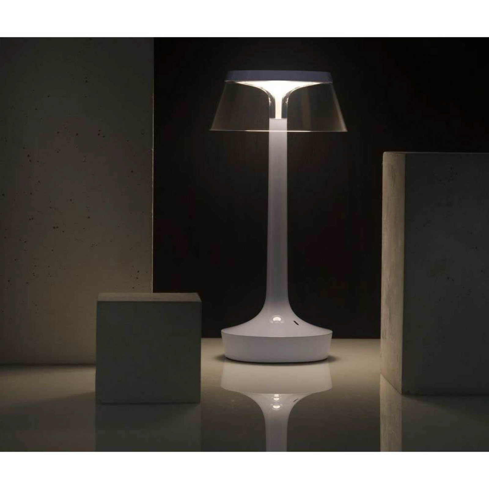 Bon Jour Unplugged Lampe de Table Faded Blu - Flos