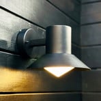 Dyberg Larsen Venice outdoor wall light, black, Ø 20 cm