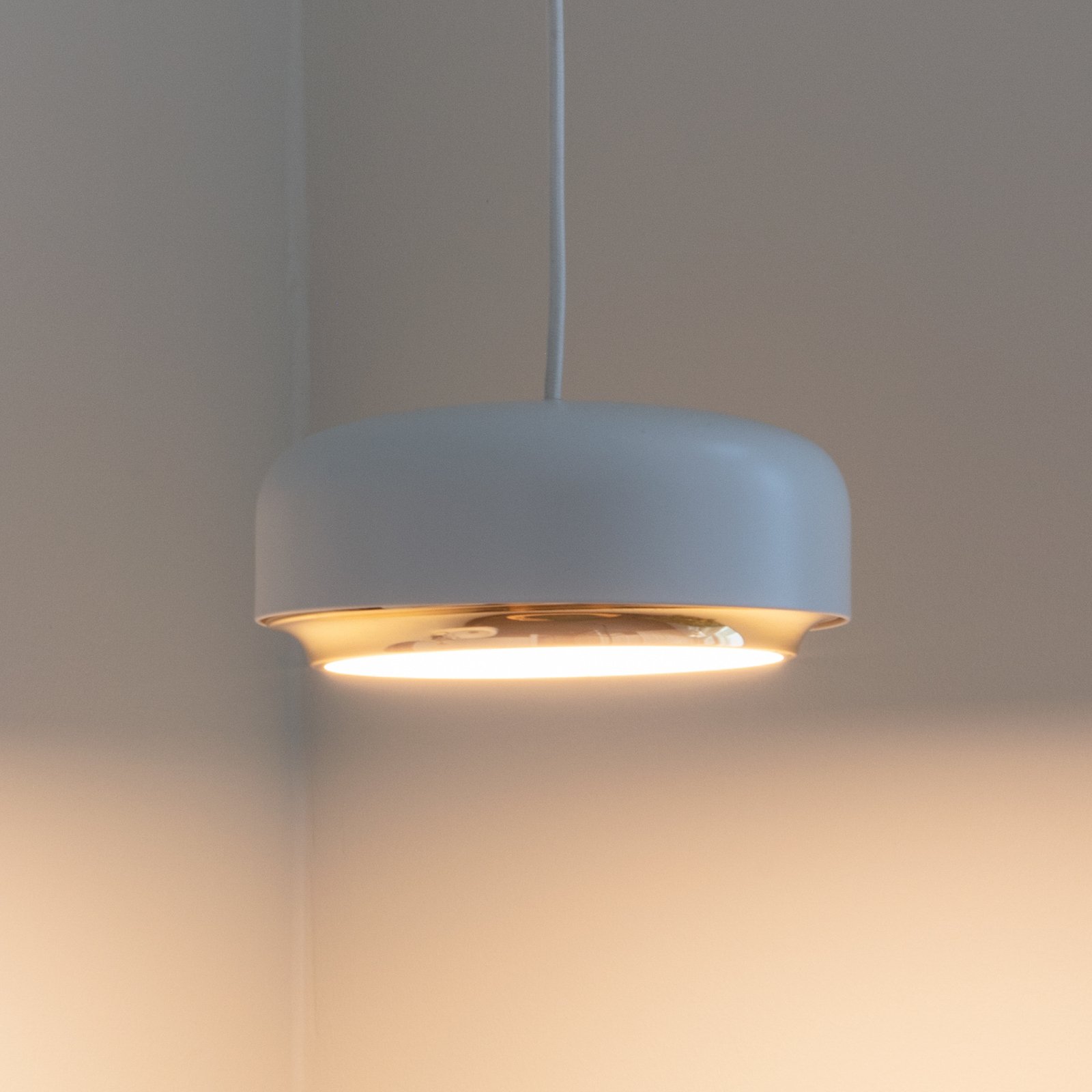 UMAGE Hazel LED-Hängeleuchte, weiß