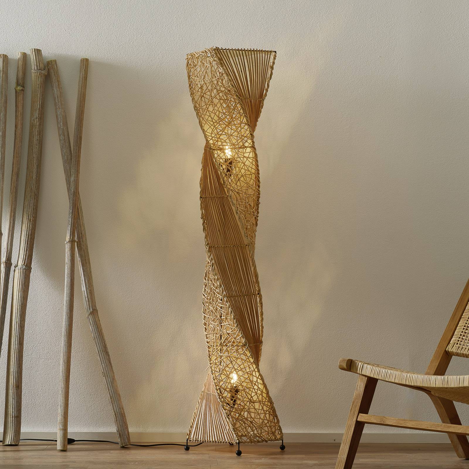Levně Stojací lampa Marco, otočená, 150 cm