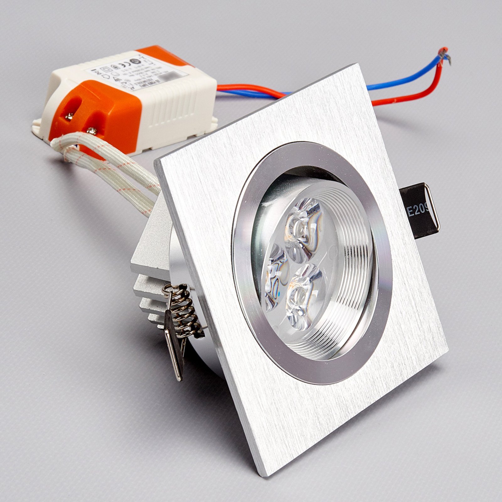 TJARK – kwadratowa wpuszczana lampa LED, aluminium