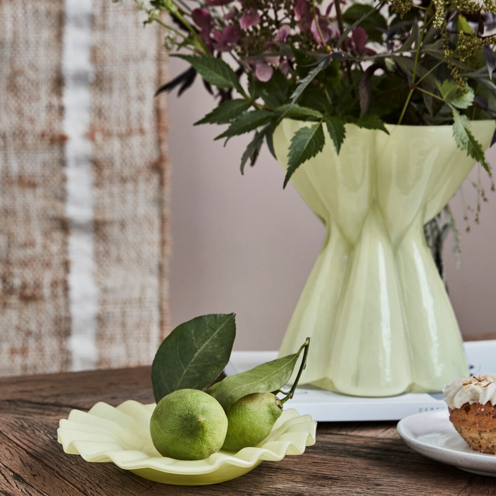 Vassoio HDTray, giallo, Ø 19 cm, vetro - House Doctor