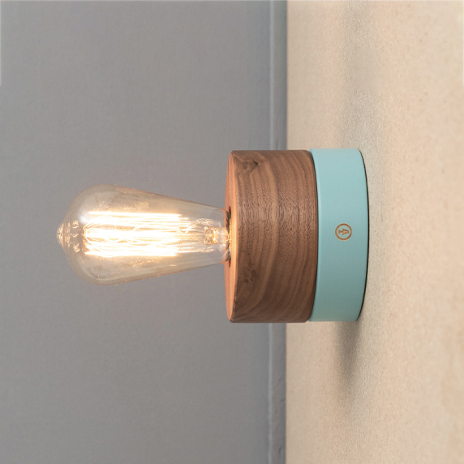 ALMUT 0239 wall lamp, sustainable, walnut/blue