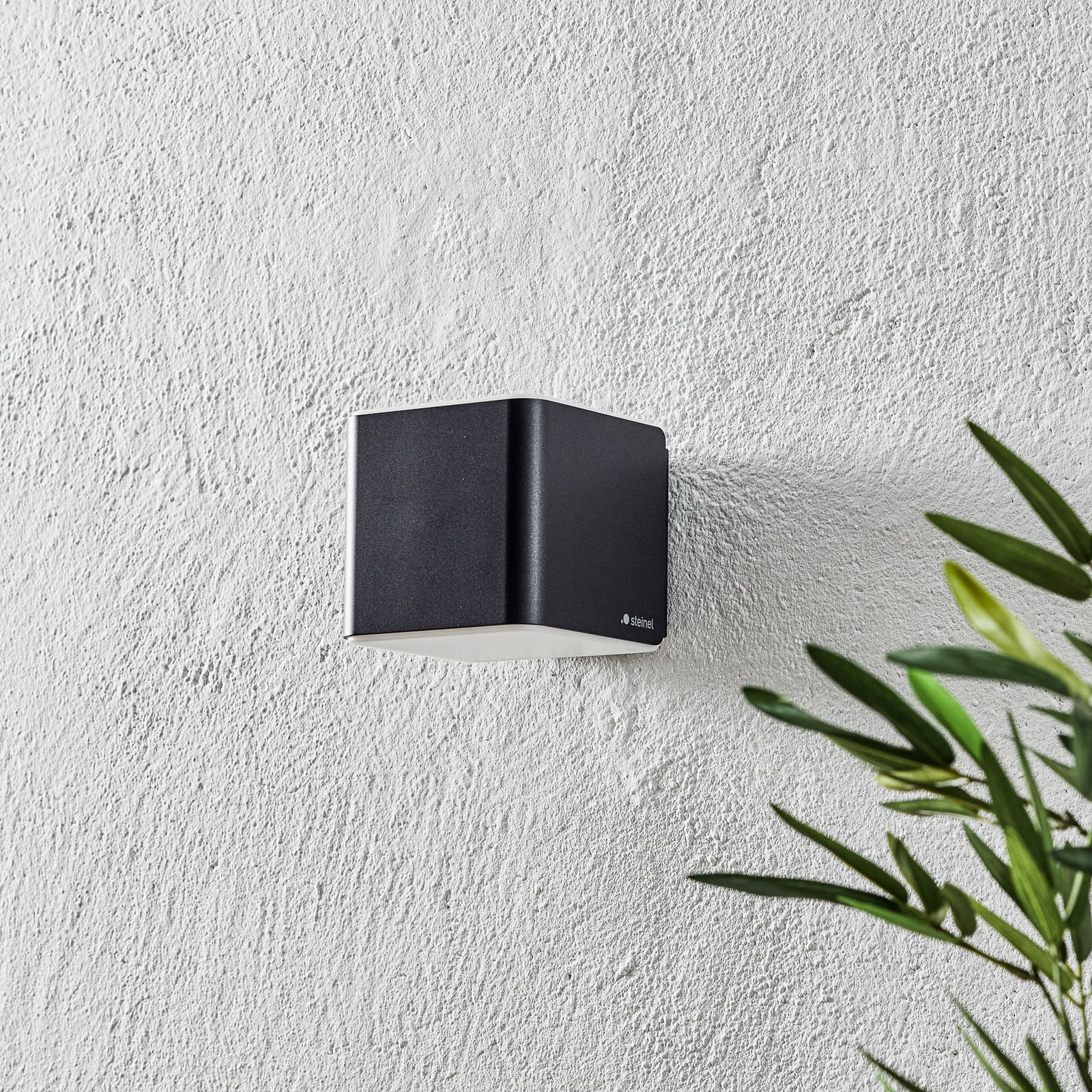 L 840 C utendørs LED-vegglampe, opp/ned, antrasitt – STEINEL L 840 C utendørs LED-vegglampe, opp/ned, antrasitt – STEINEL