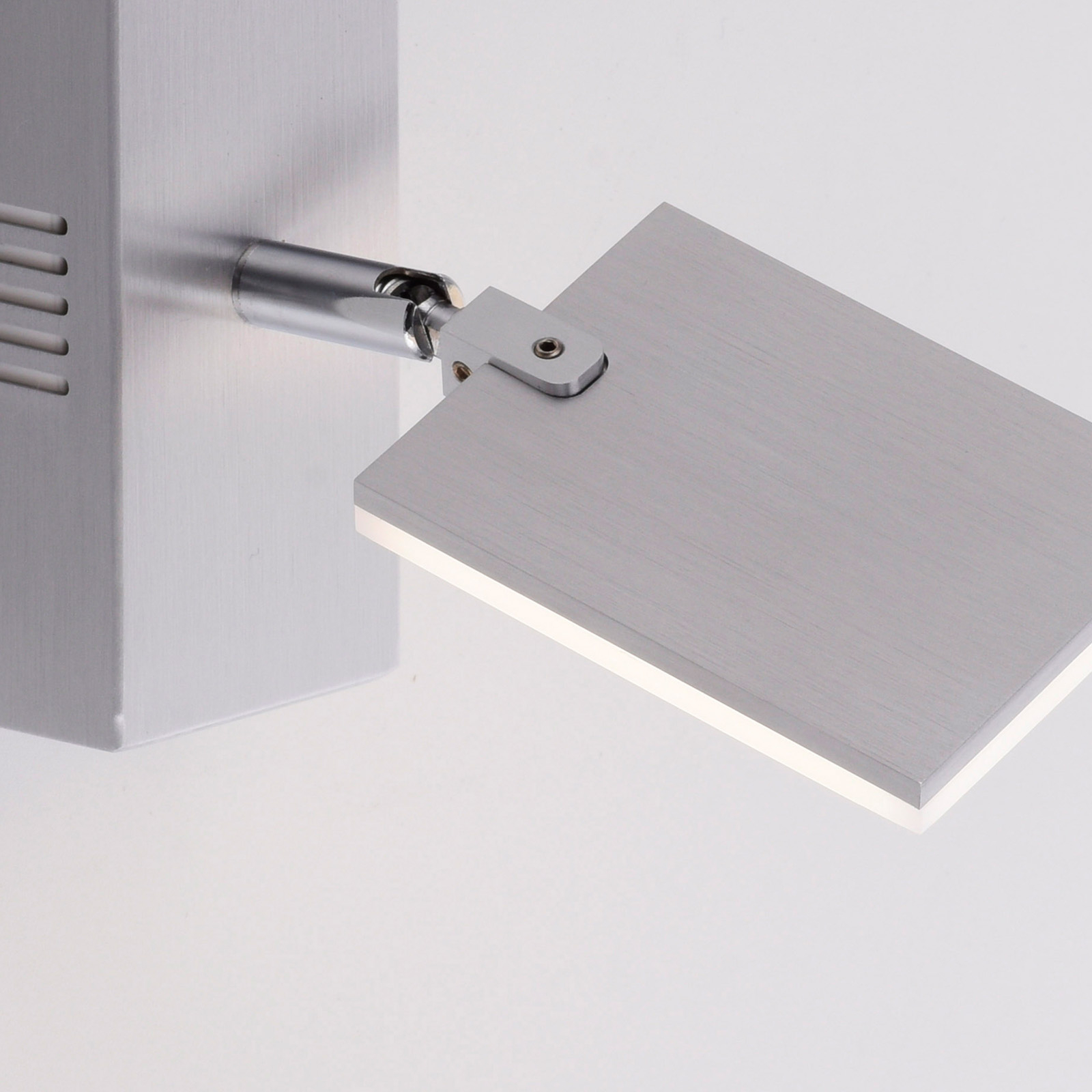 PURE Mira LED sieninis šviestuvas su nuotolinio valdymo pulteliu, CCT,