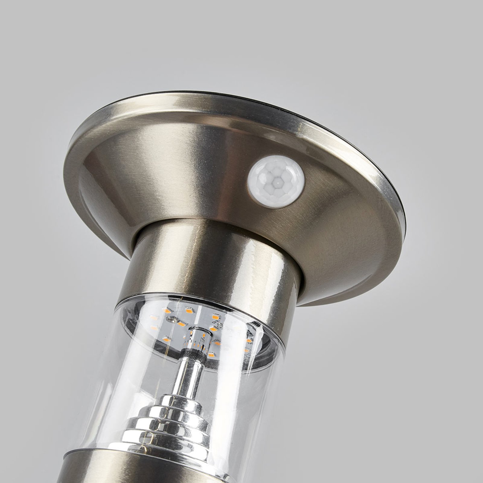 Jalisa LED Solarzelle Gartenleuchte w/Sensor Stainless Steel - Lindby