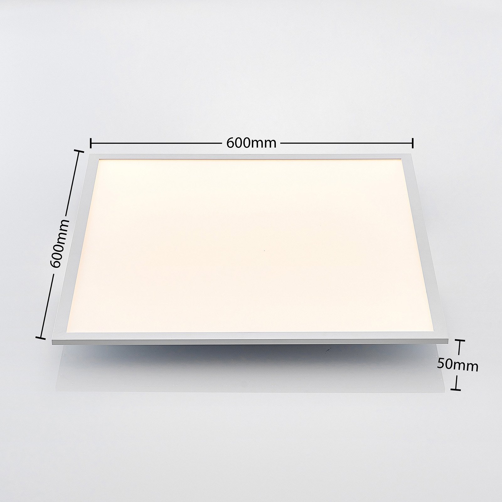 Quais LED Ceiling Lamp 4.000K 60x60 White - Lindby