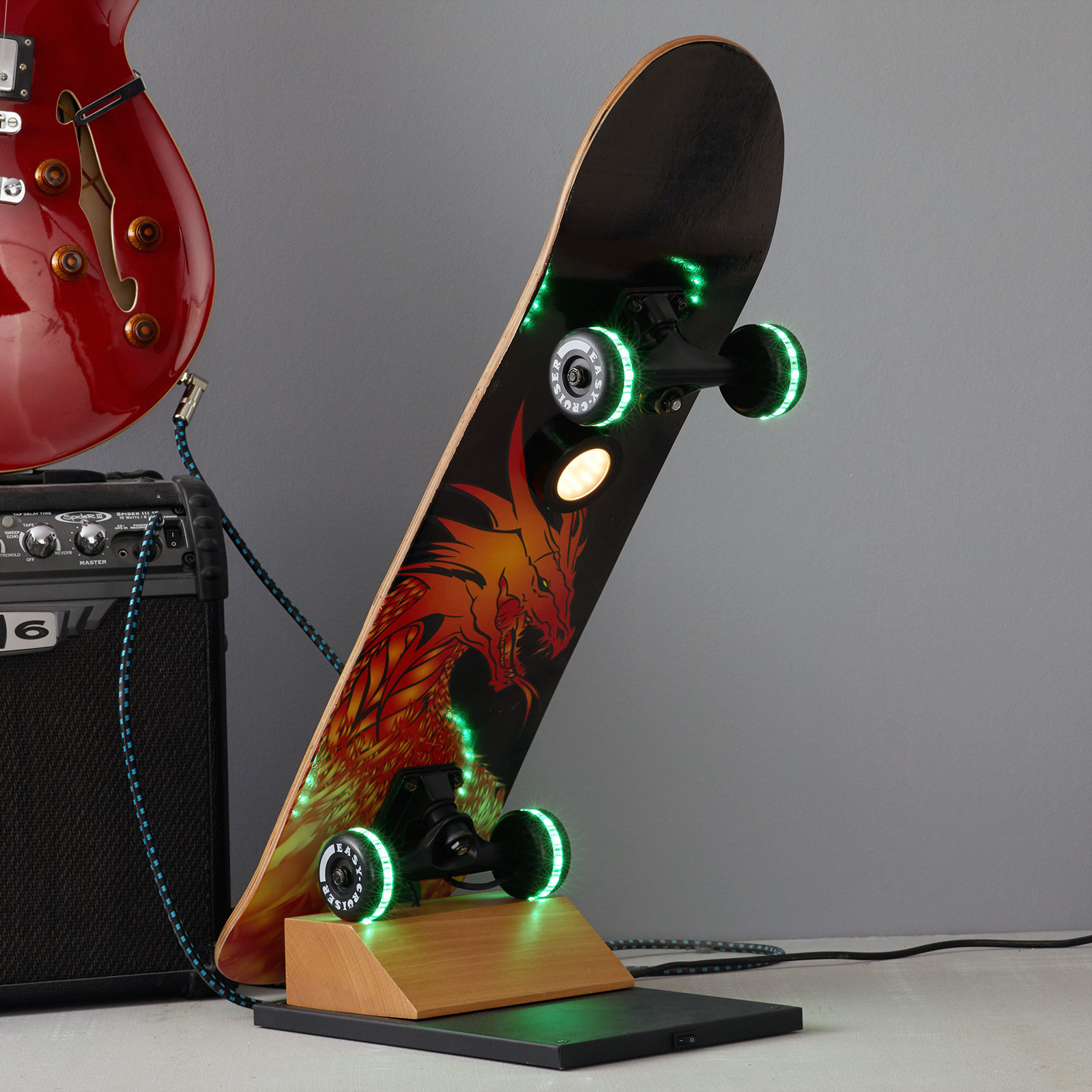 Skateboardová stolná LED lampa Easy Cruiser Dragon