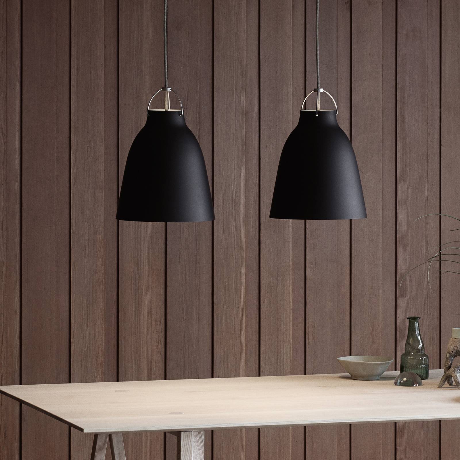 FRITZ HANSEN Caravaggio P2 czarny matowy